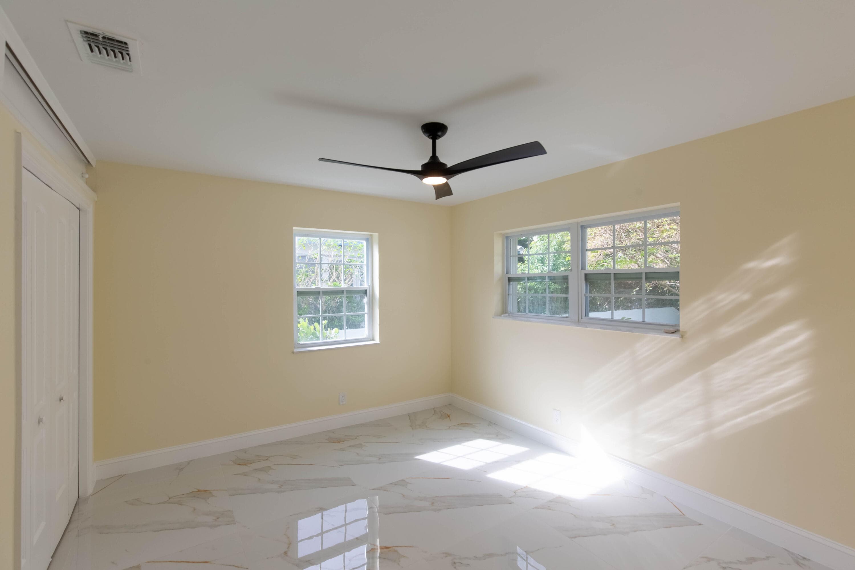 405 NE 24th Avenue, Pompano Beach, FL 33062 — photo 21 of 39