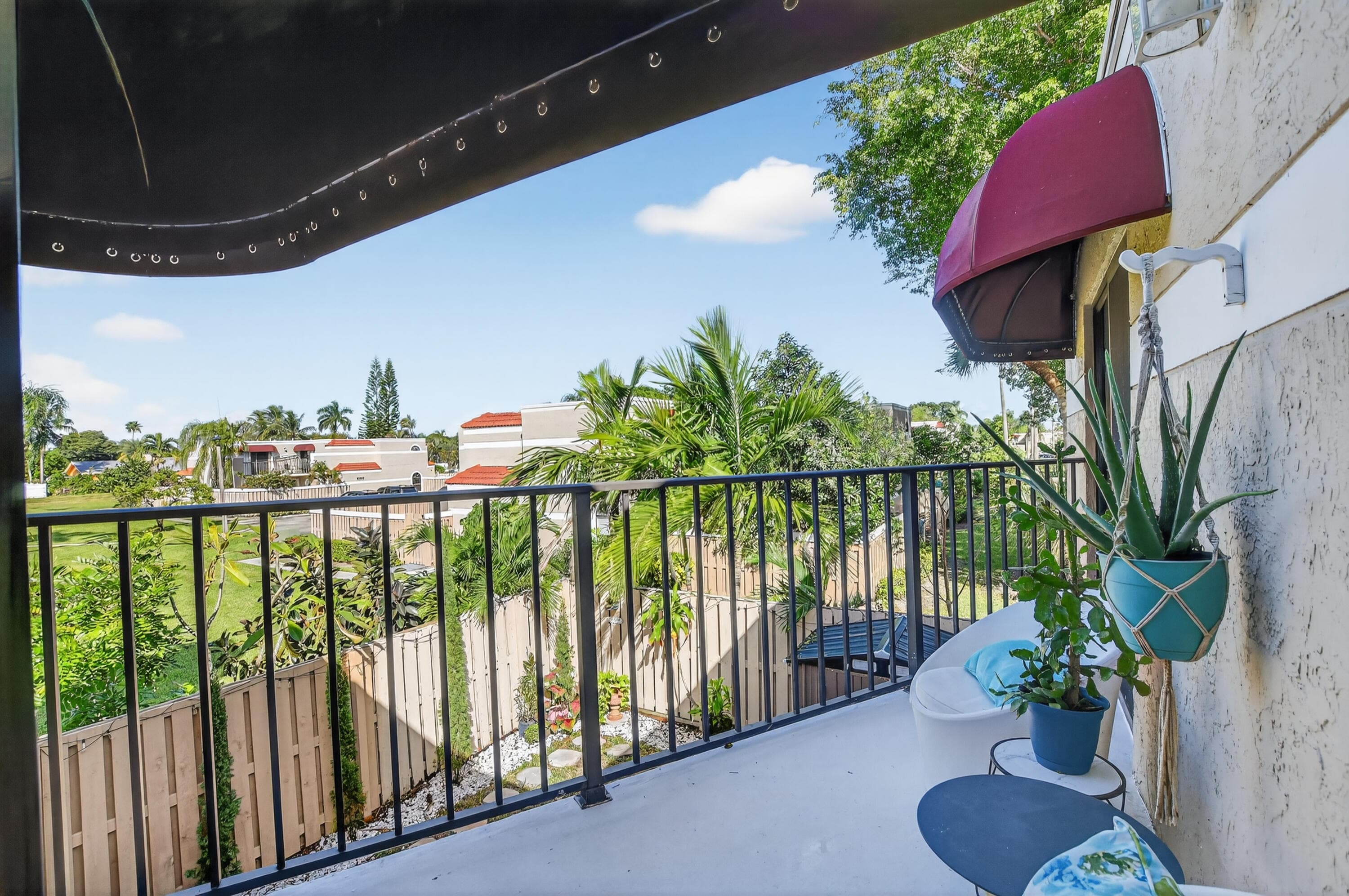 4005 Village Drive B, Delray Beach, FL 33445 — photo 32 of 35