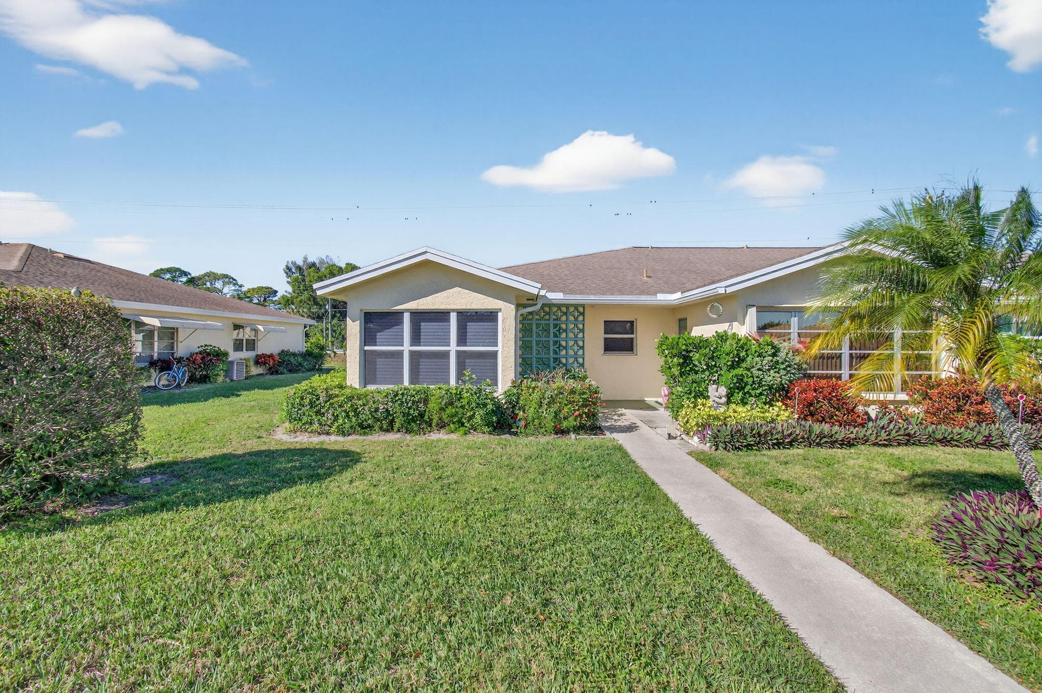 5392 Lakefront Boulevard A, Delray Beach, FL 33484 — photo 1 of 40