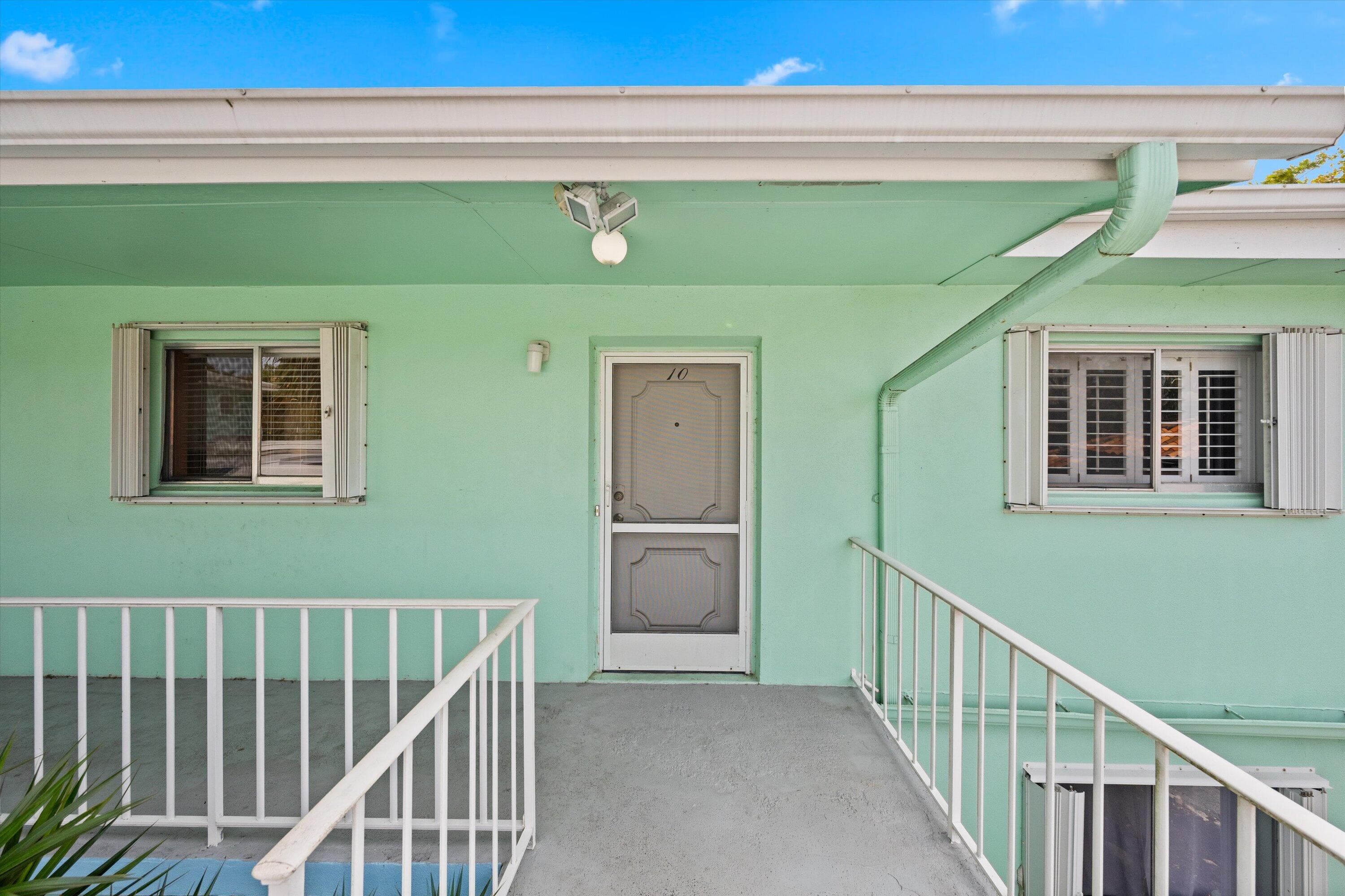 421 S Lakeside Drive 10, Lake Worth Beach, FL 33460 — photo 22 of 26