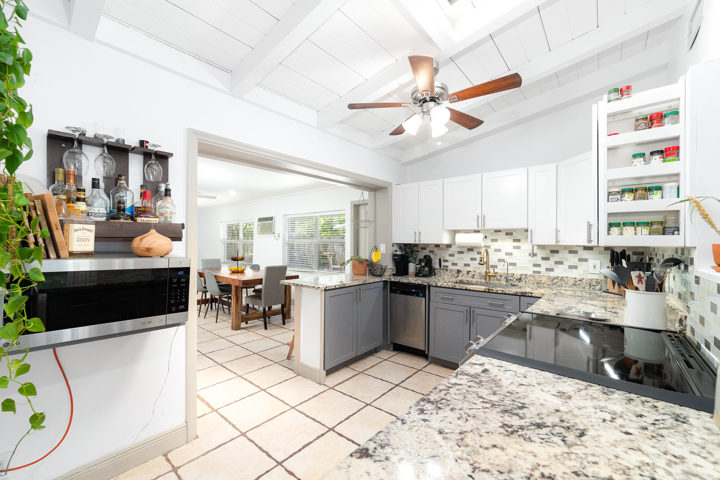 2869 SW 13th Court, Fort Lauderdale, FL 33312 — photo 9 of 39