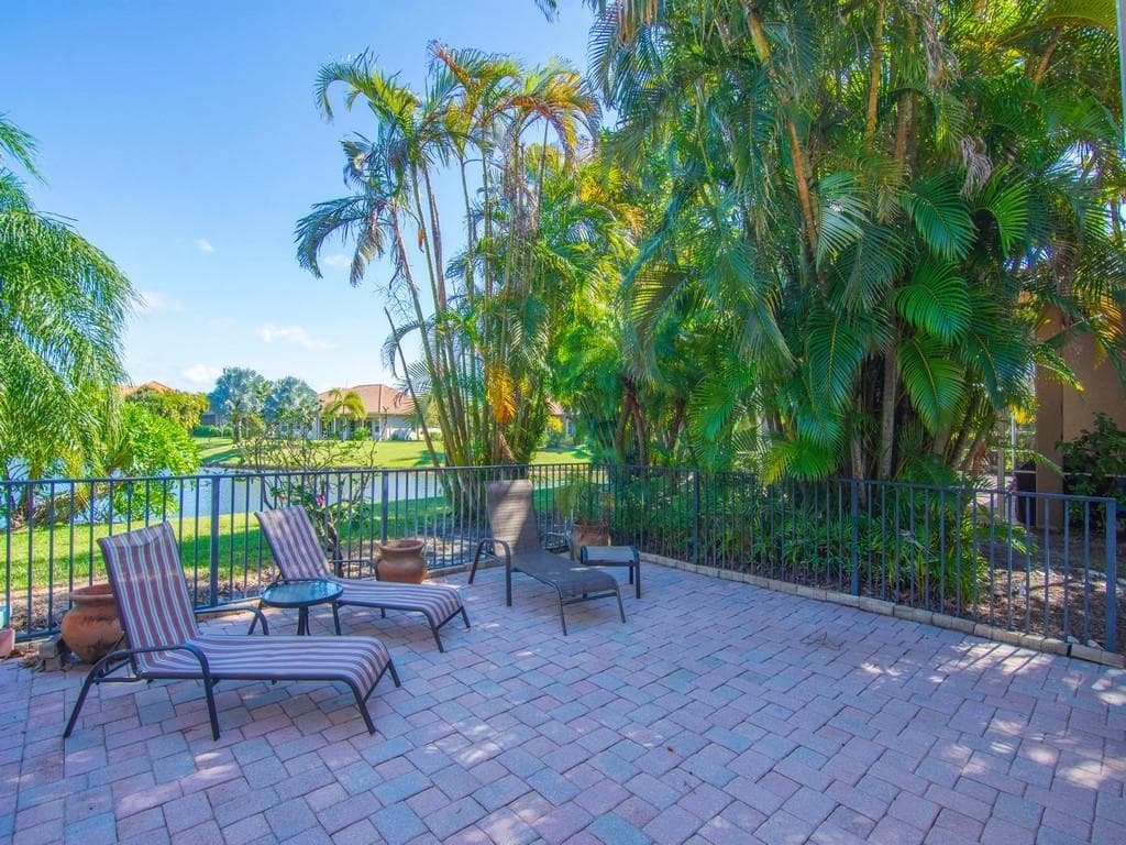 6168 56th Avenue, Vero Beach, FL 32967 — photo 33 of 36