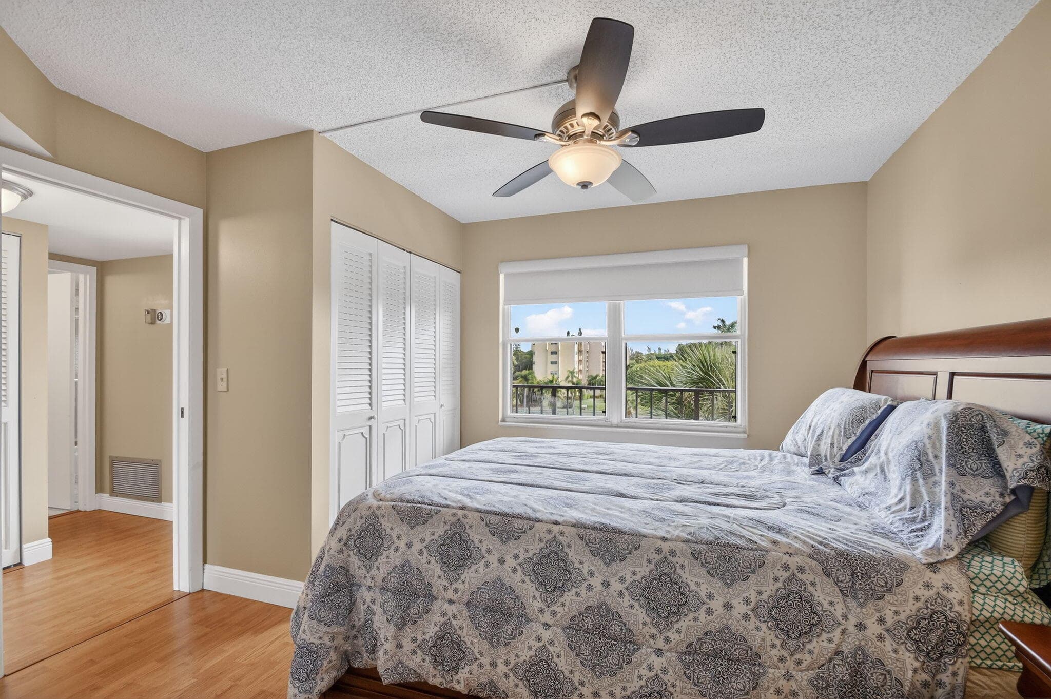 3871 Via Poinciana 404, Lake Worth, FL 33467 — photo 34 of 56