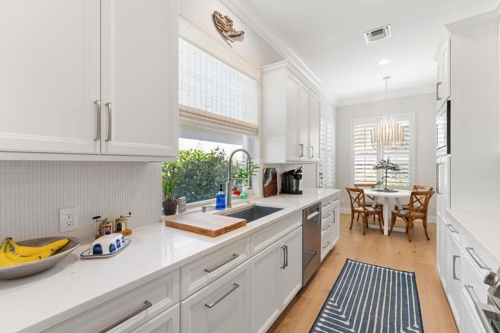 7504 SE Bay Cedar Circle, Hobe Sound, FL 33455 — photo 18 of 64