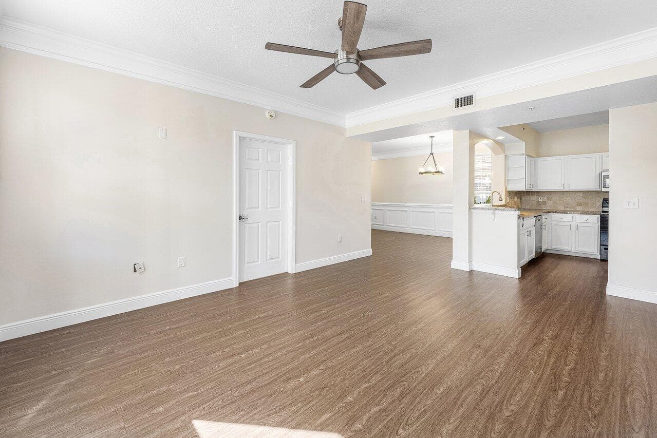 276 Murcia Drive 301, Jupiter, FL 33458 — photo 21 of 52