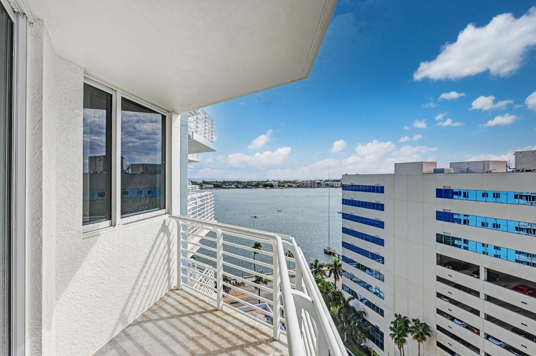 1551 N Flagler Drive 1514, West Palm Beach, FL 33401 — photo 14 of 36