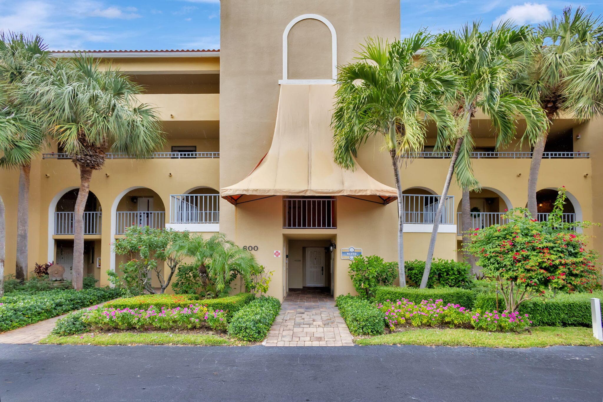 600 Uno Lago Drive 205, Juno Beach, FL 33408 — photo 3 of 46
