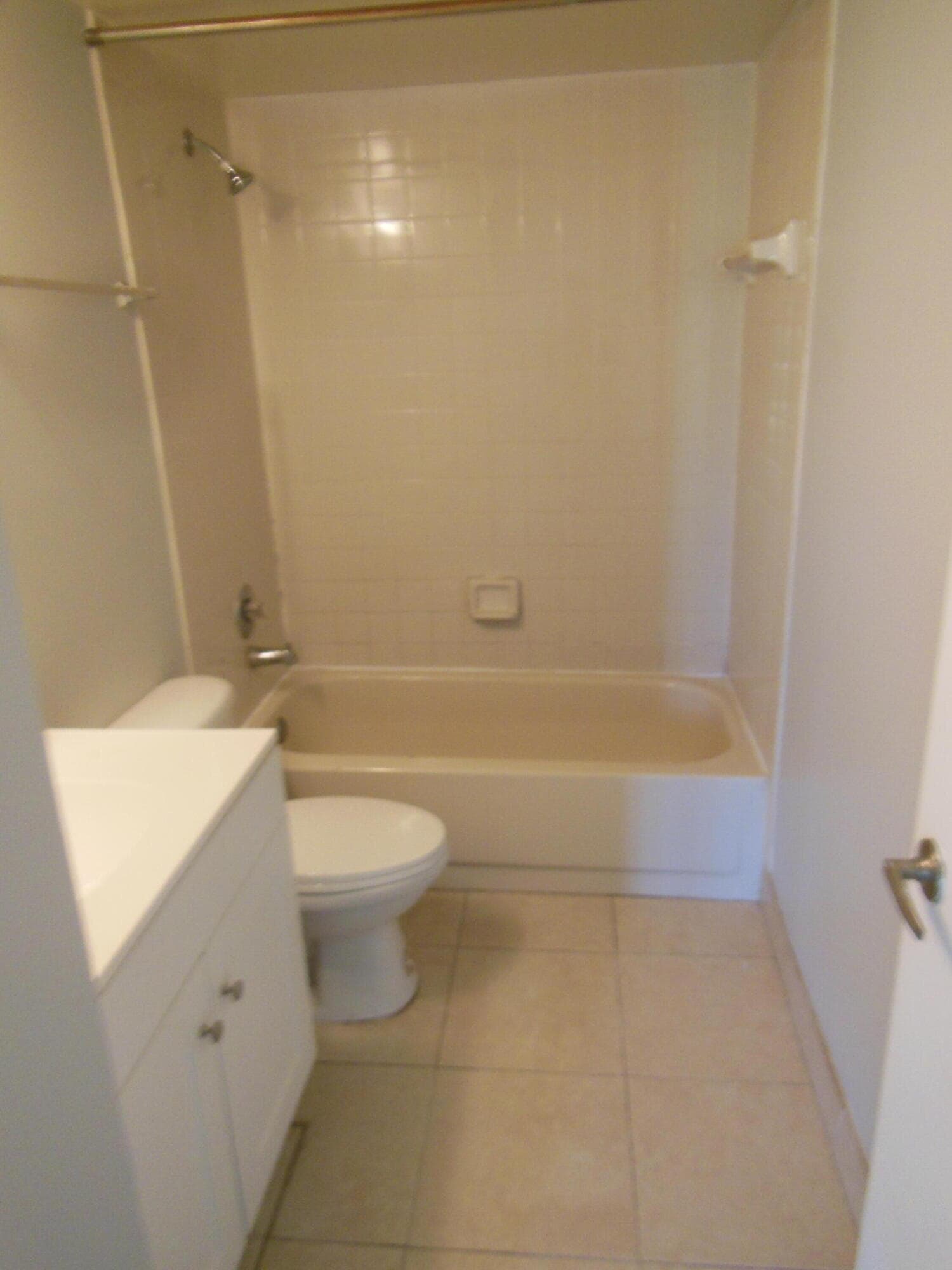 709 Meadows Circle, Boynton Beach, FL 33436 — photo 10 of 25