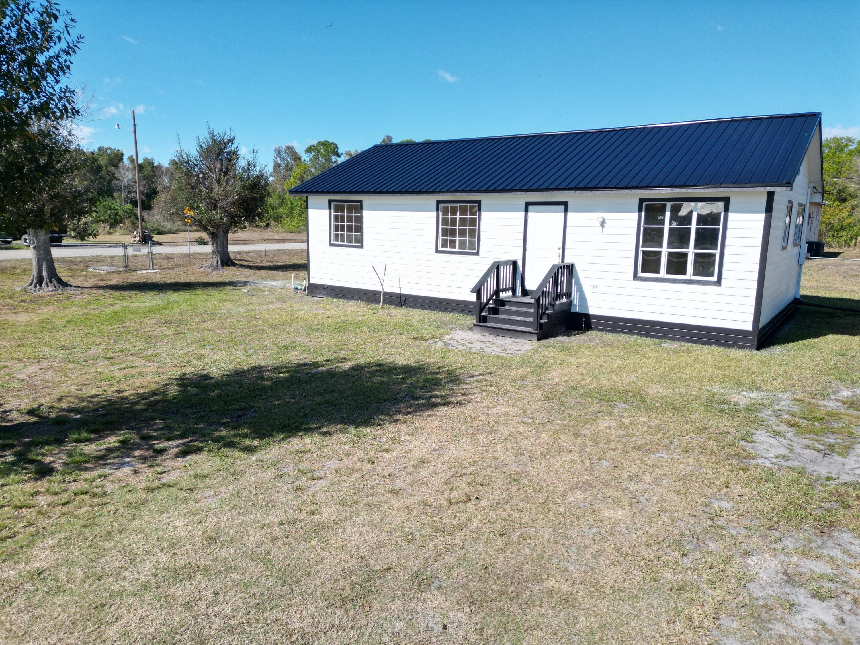 3095 NW 36th Street, Okeechobee, FL 34972 — photo 12 of 16