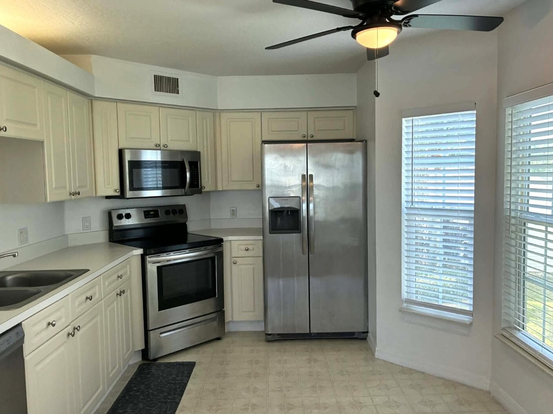 1930 Westminster Circle 2, Vero Beach, FL 32966 — photo 3 of 46