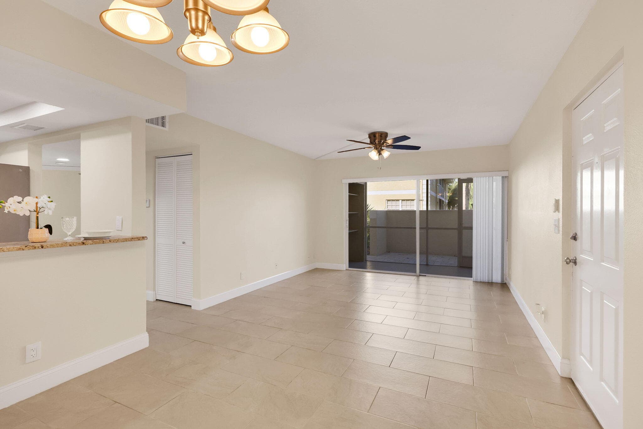1558 SE Royal Green Circle 101, Port St. Lucie, FL 34952 — photo 8 of 36