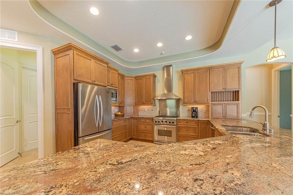 4795 66th Place, Vero Beach, FL 32967 — photo 6 of 35