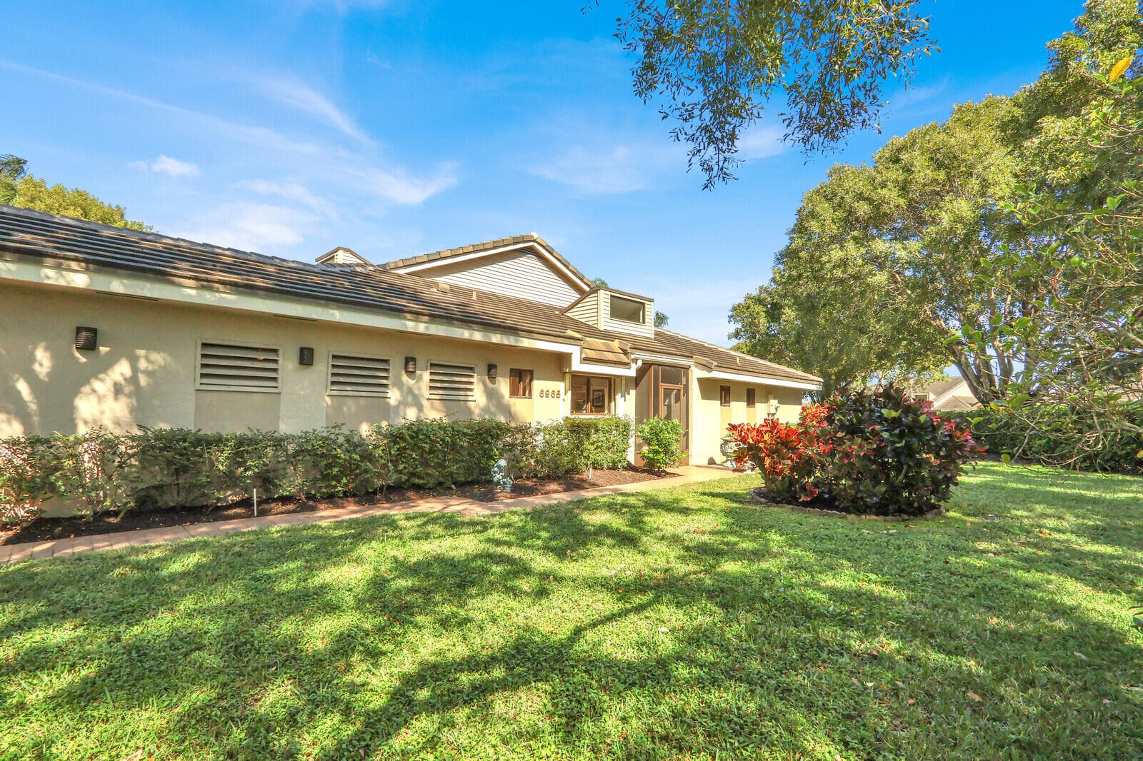 6965 Parisian Way, Lake Worth, FL 33467 — photo 5 of 40