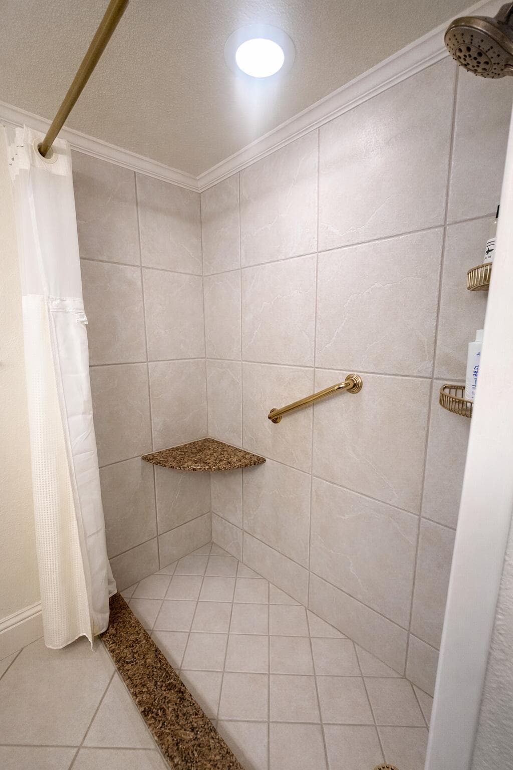 20 Colonial Club Drive 200, Boynton Beach, FL 33435 — photo 11 of 43
