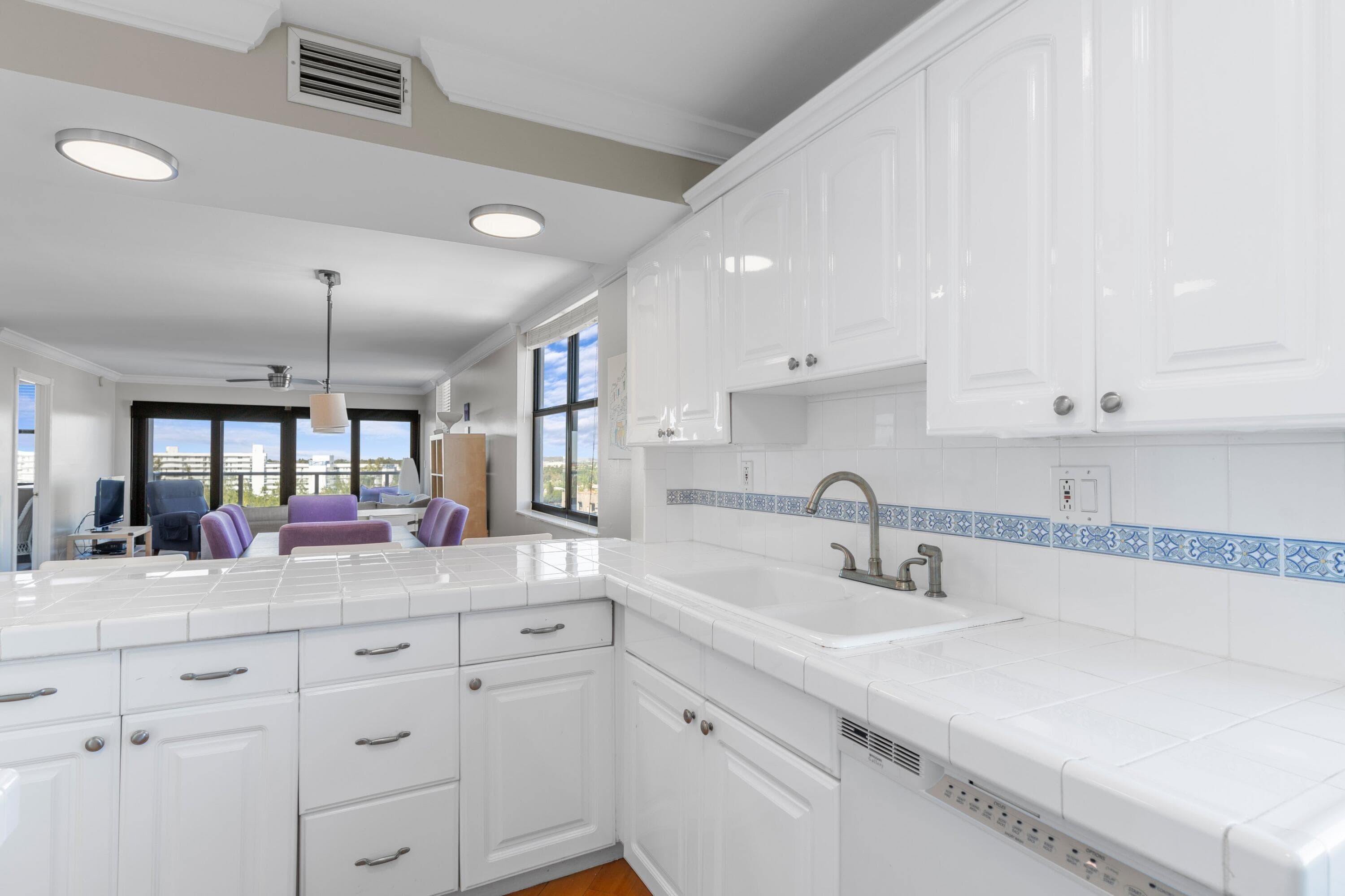 1401 N Riverside Drive 1007, Pompano Beach, FL 33062 — photo 11 of 39