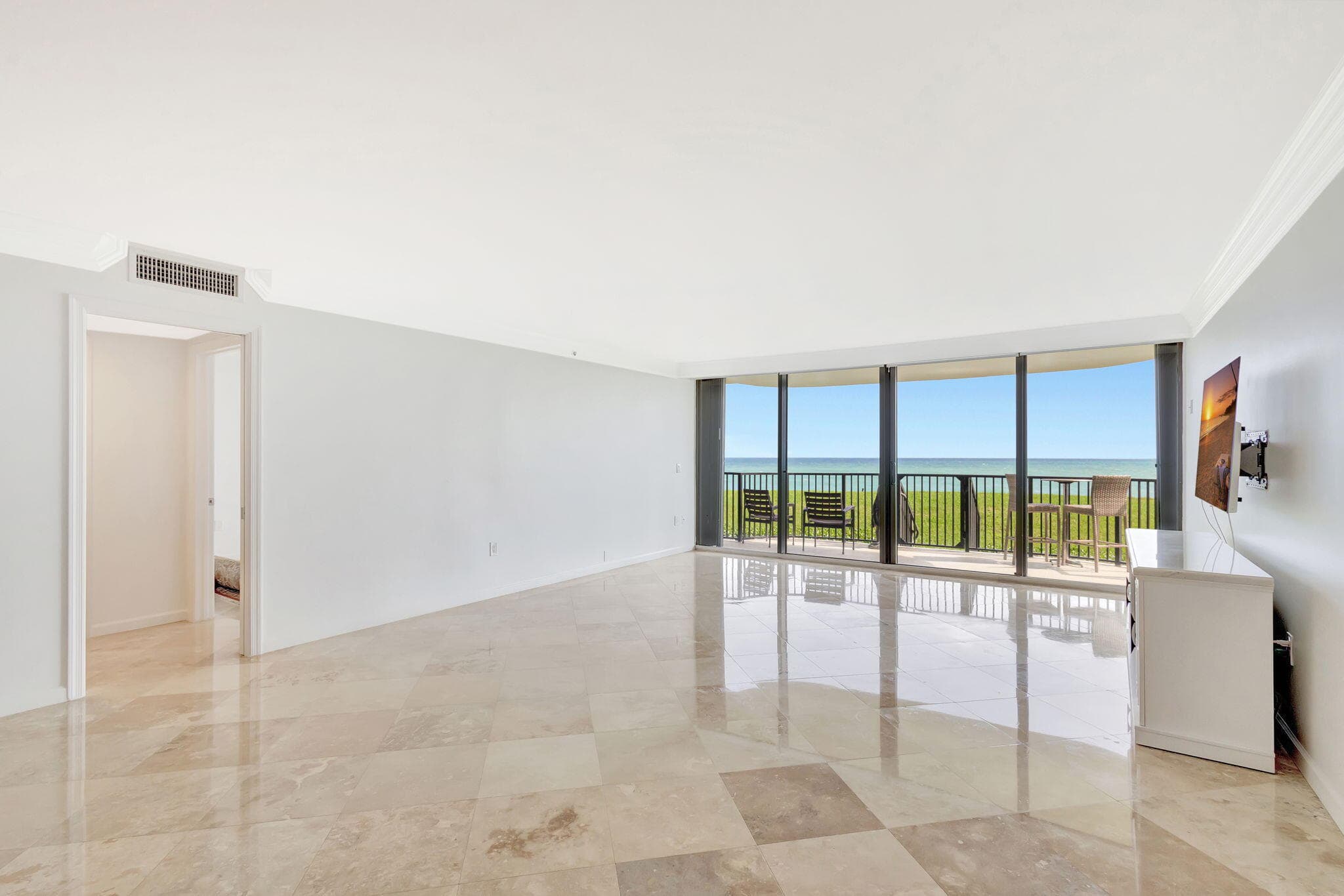 400 Beach Road 103, Tequesta, FL 33469 — photo 12 of 62