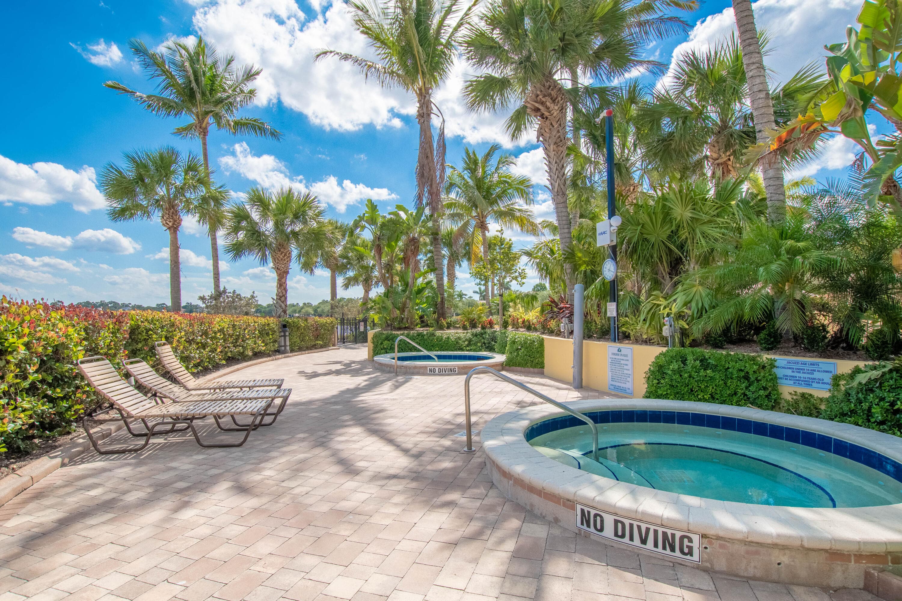 627 Castle Drive, Palm Beach Gardens, FL 33410 — photo 47 of 66