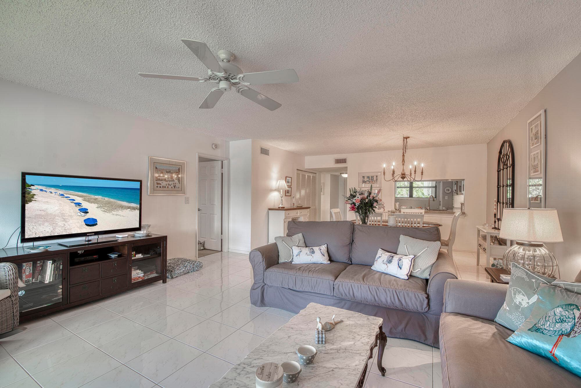 12871 Briarlake Drive 204, Palm Beach Gardens, FL 33418 — photo 8 of 38
