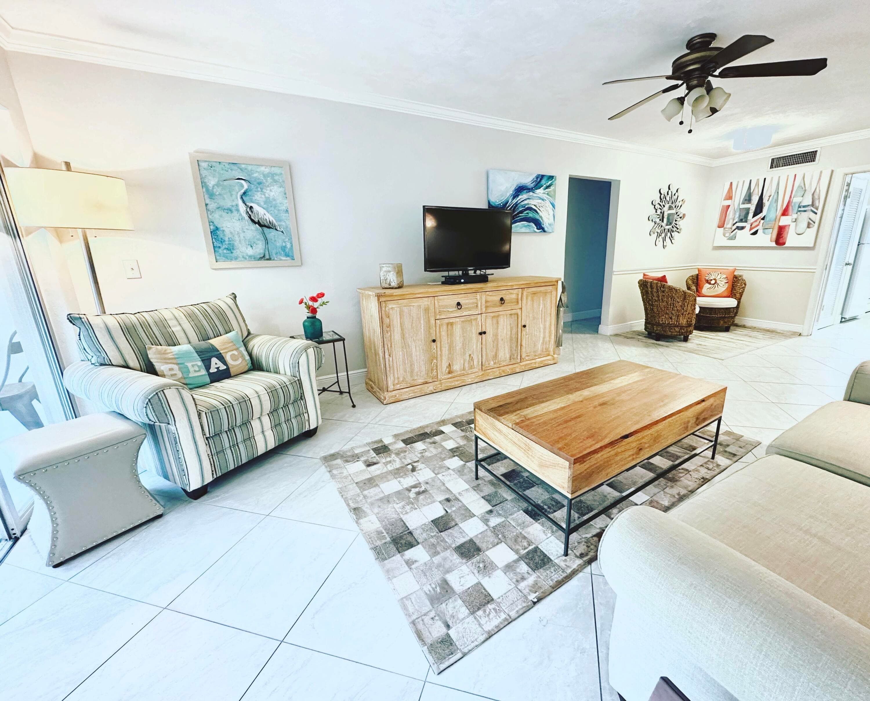 6 Garden Street 204, Tequesta, FL 33469 — photo 1 of 23