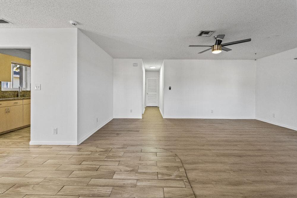3443 NE 3rd Avenue, Oakland Park, FL 33334 — photo 35 of 59