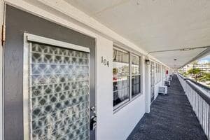 104 Oakridge H, Deerfield Beach, FL 33442 — photo 27 of 32
