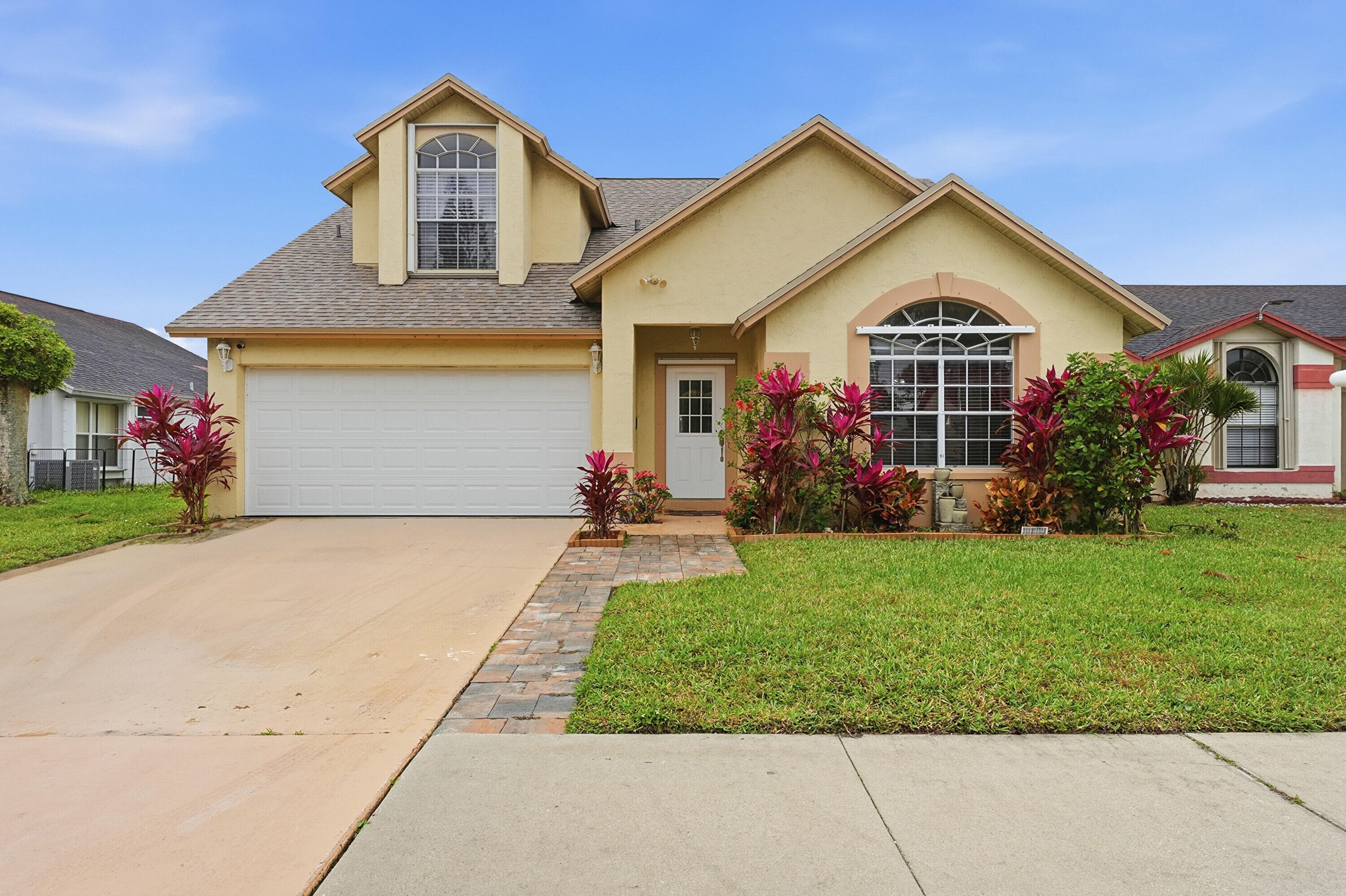 2805 Foxhall Drive E, West Palm Beach, FL 33417 — photo 48 of 54