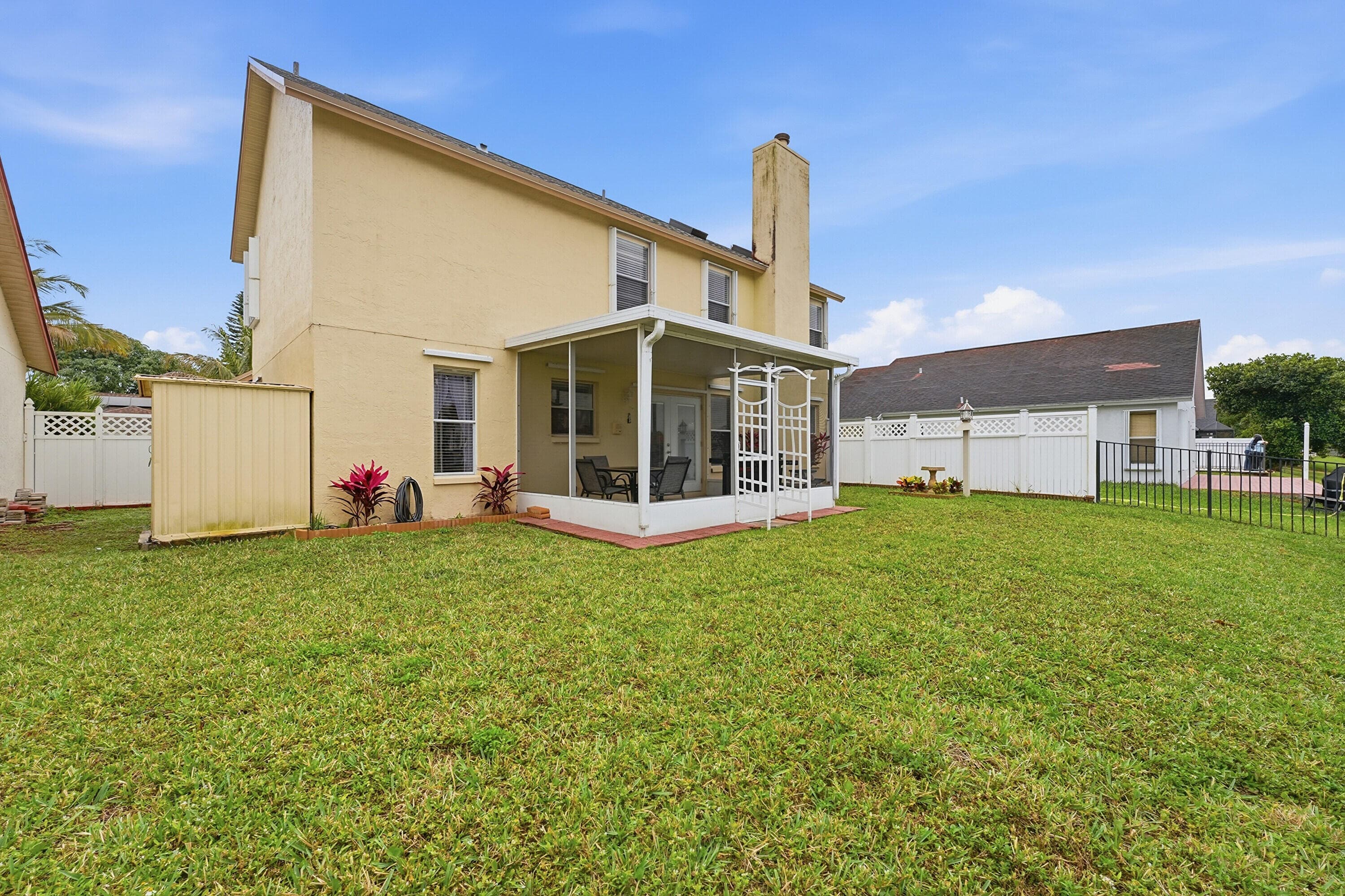 2805 Foxhall Drive E, West Palm Beach, FL 33417 — photo 46 of 54