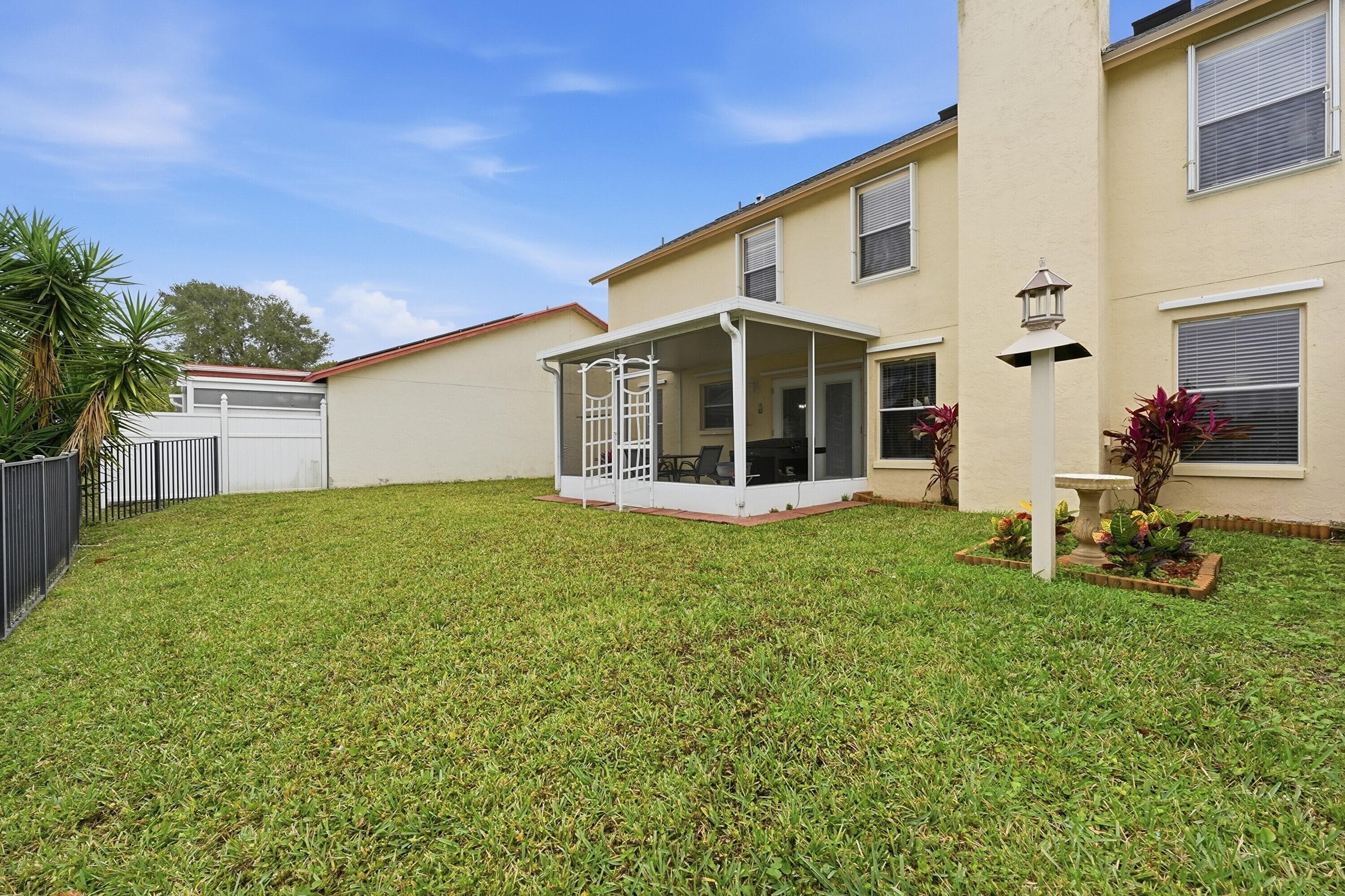 2805 Foxhall Drive E, West Palm Beach, FL 33417 — photo 28 of 54