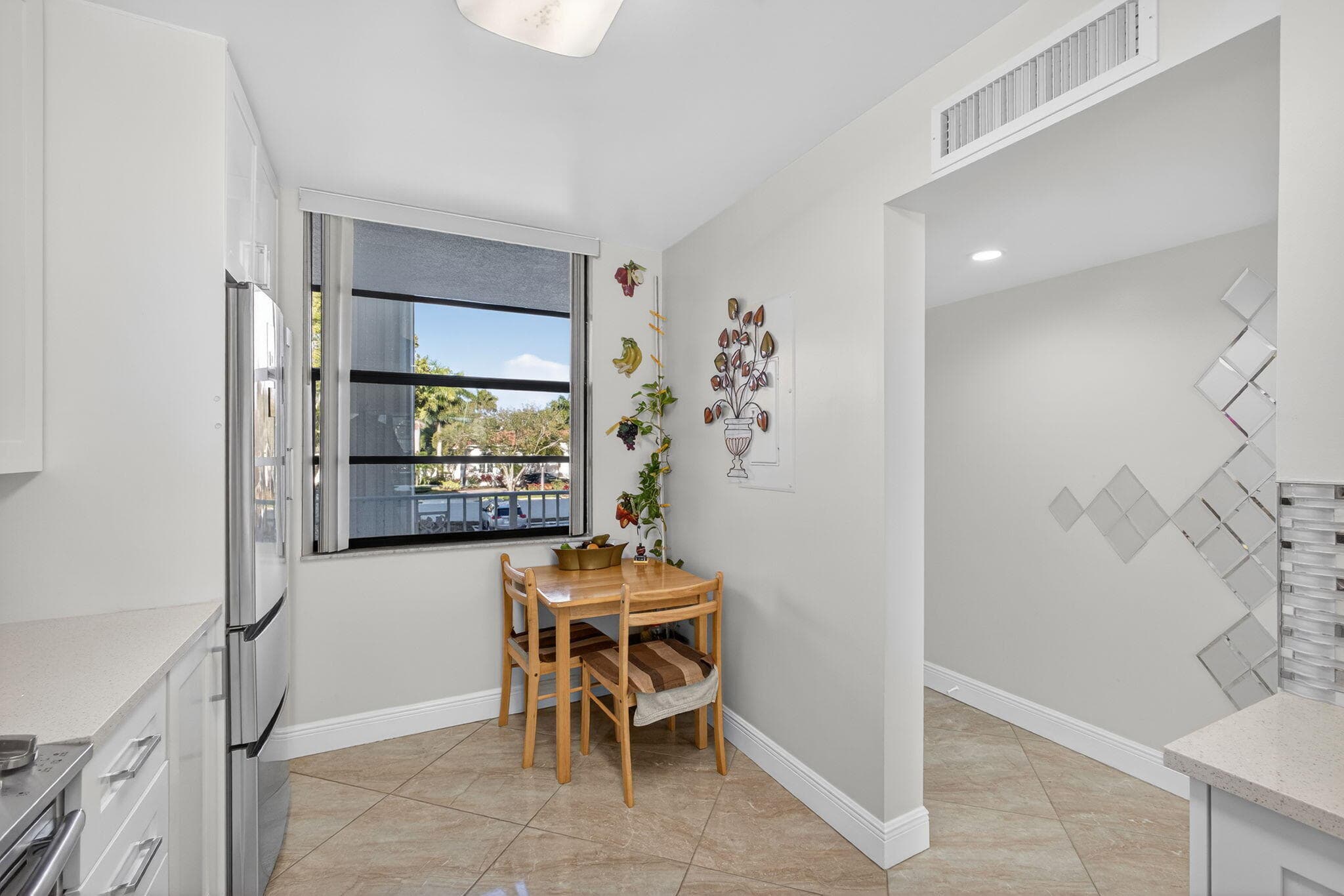 3716 Whitehall Drive 203, West Palm Beach, FL 33401 — photo 6 of 52