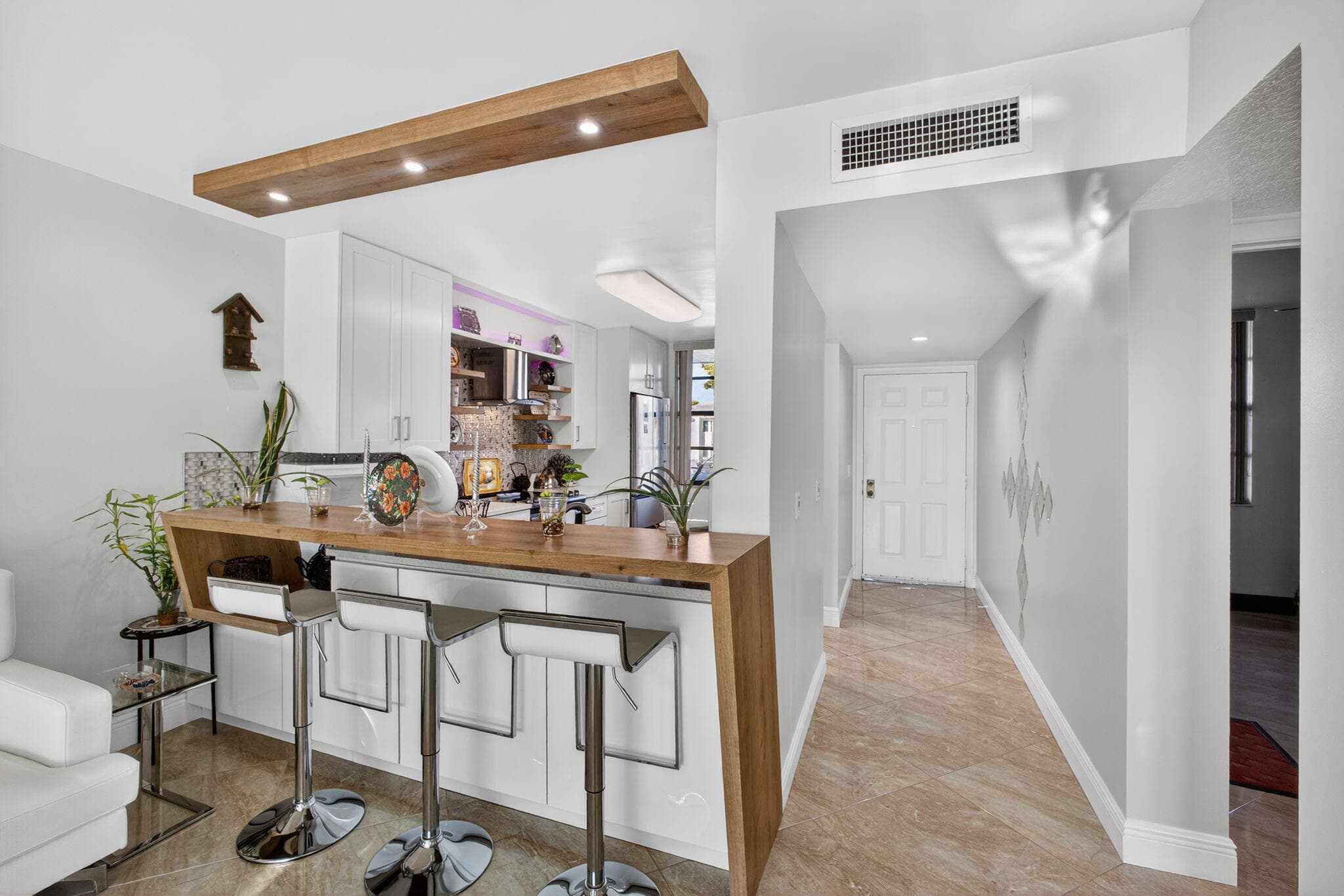 3716 Whitehall Drive 203, West Palm Beach, FL 33401 — photo 7 of 52