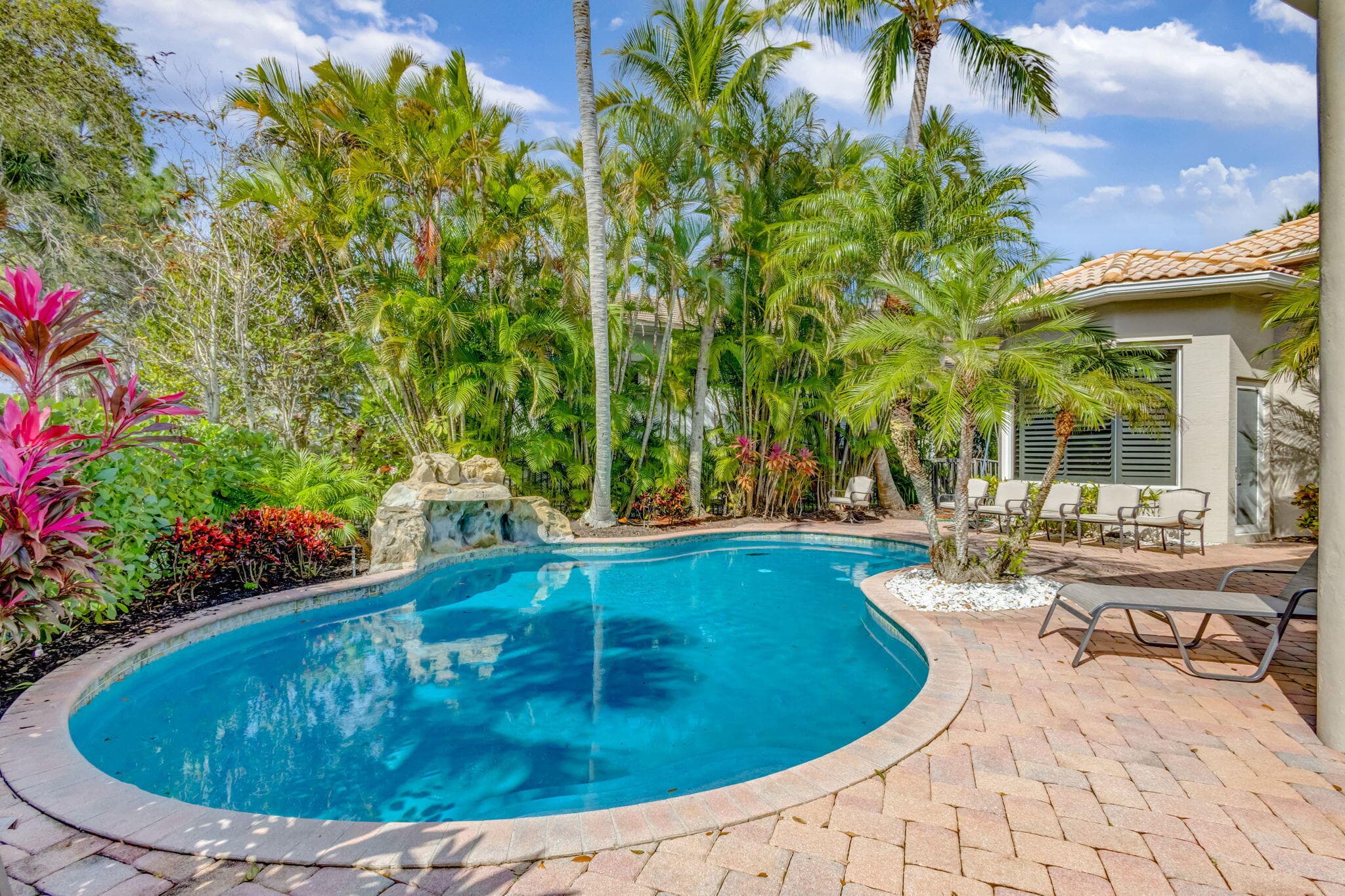 120 Via Mariposa, Palm Beach Gardens, FL 33418 — photo 71 of 72