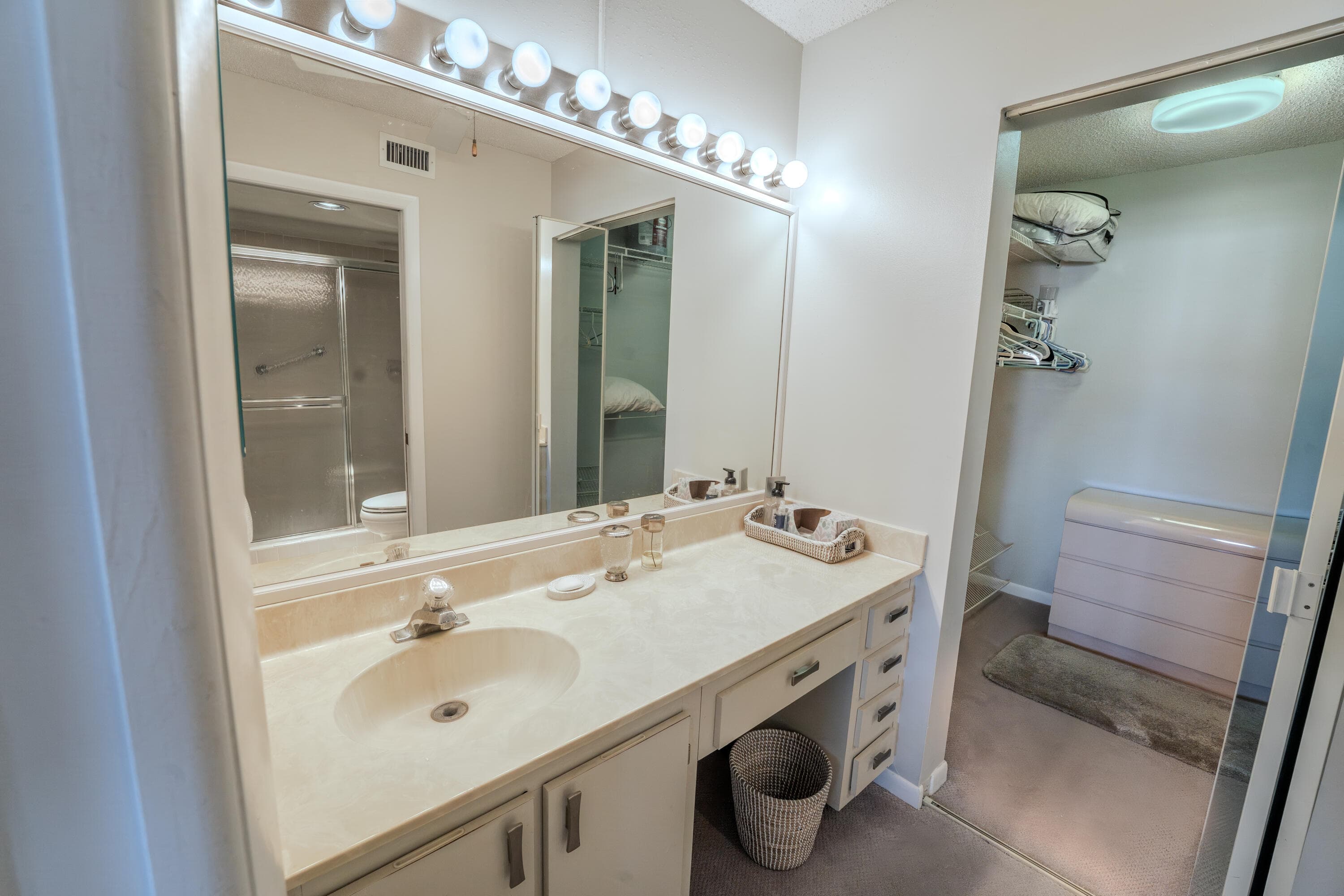 4725 Lucerne Lakes Boulevard E 203, Lake Worth, FL 33467 — photo 24 of 33