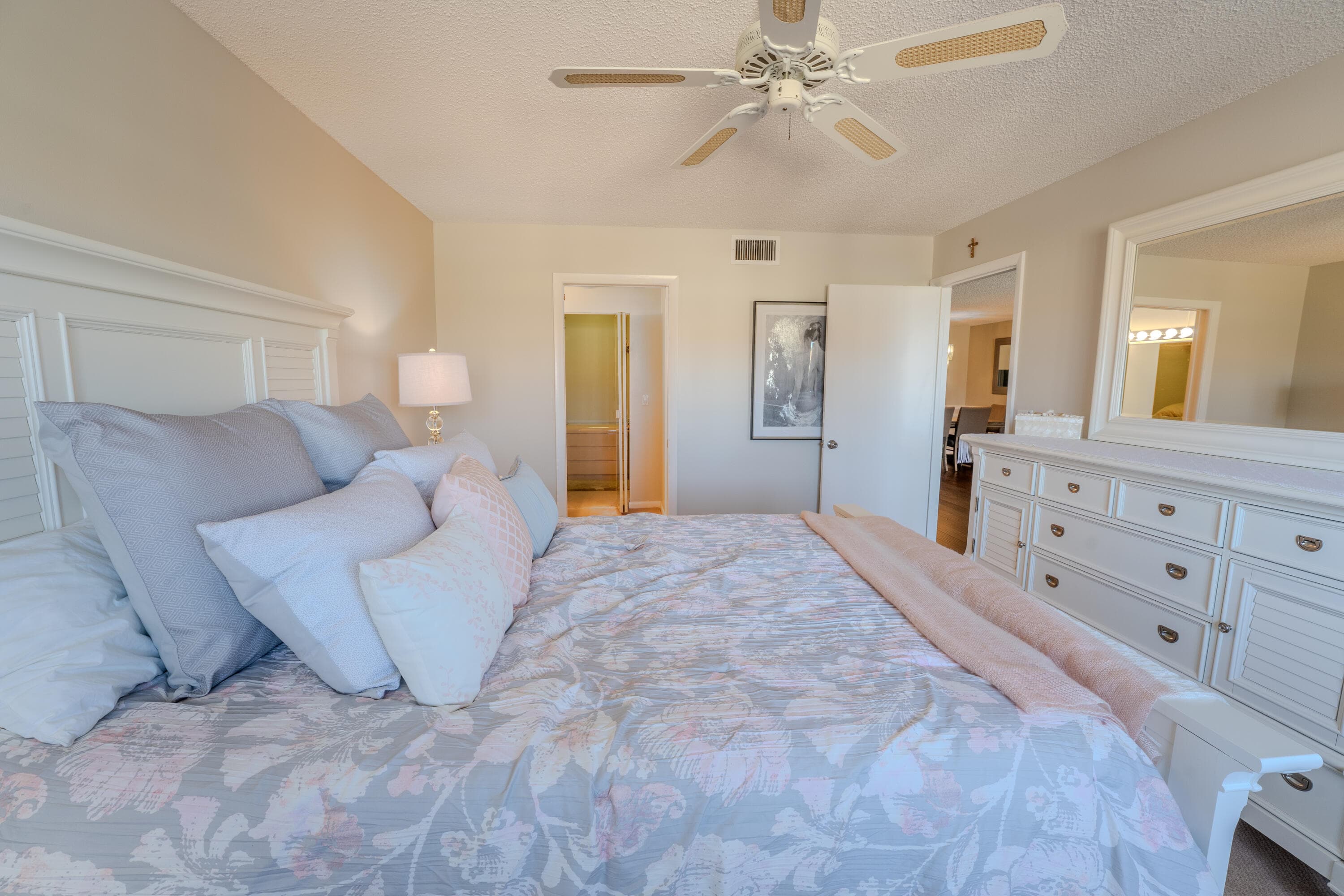 4725 Lucerne Lakes Boulevard E 203, Lake Worth, FL 33467 — photo 26 of 33