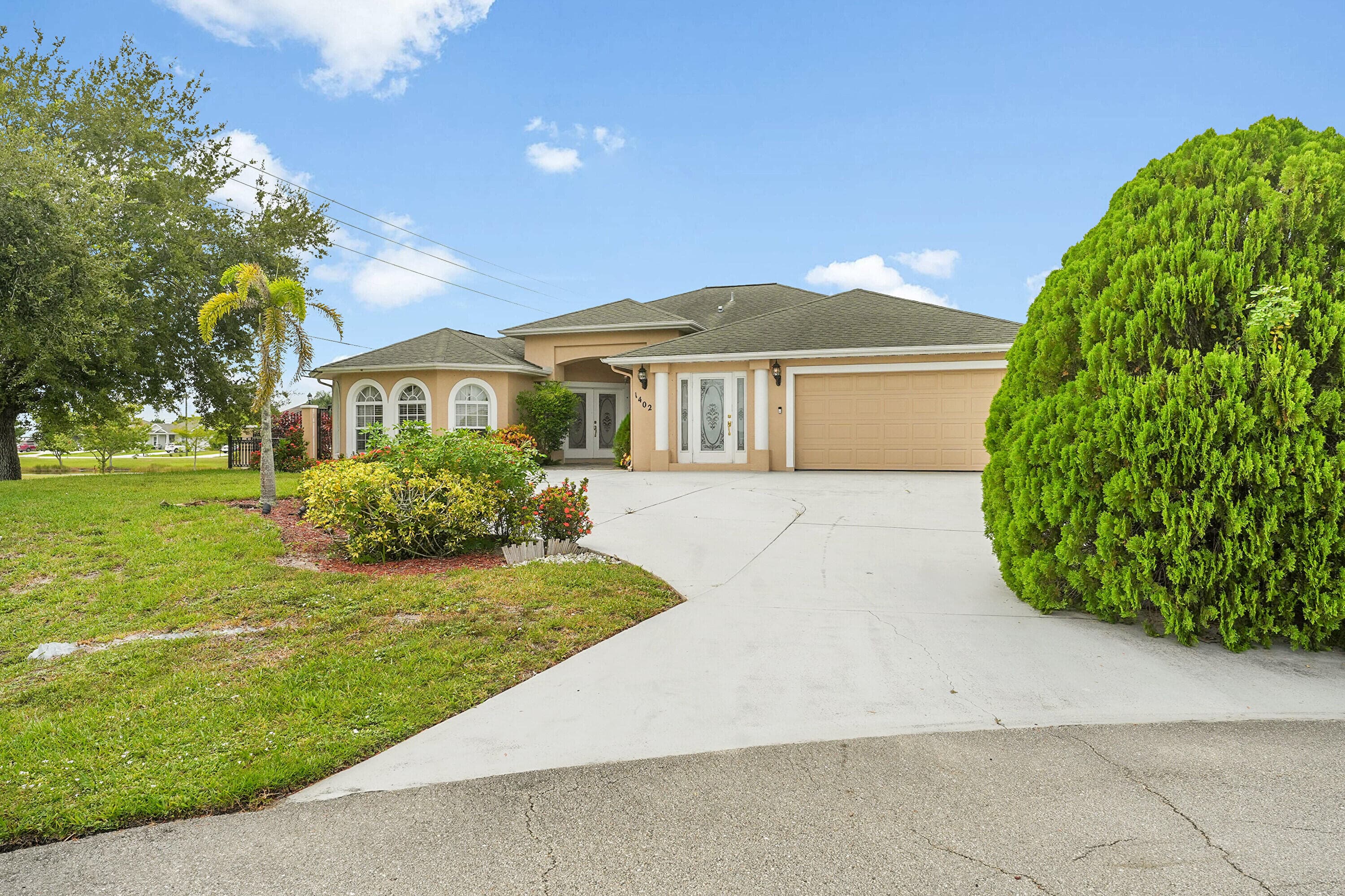 1402 SW Doe Court, Port St. Lucie, FL 34953 — photo 3 of 57