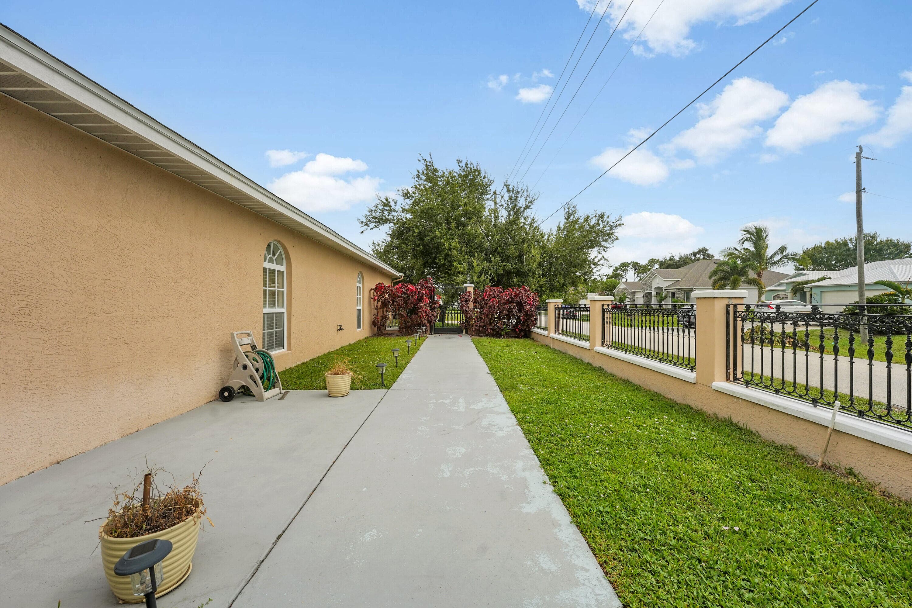 1402 SW Doe Court, Port St. Lucie, FL 34953 — photo 37 of 57