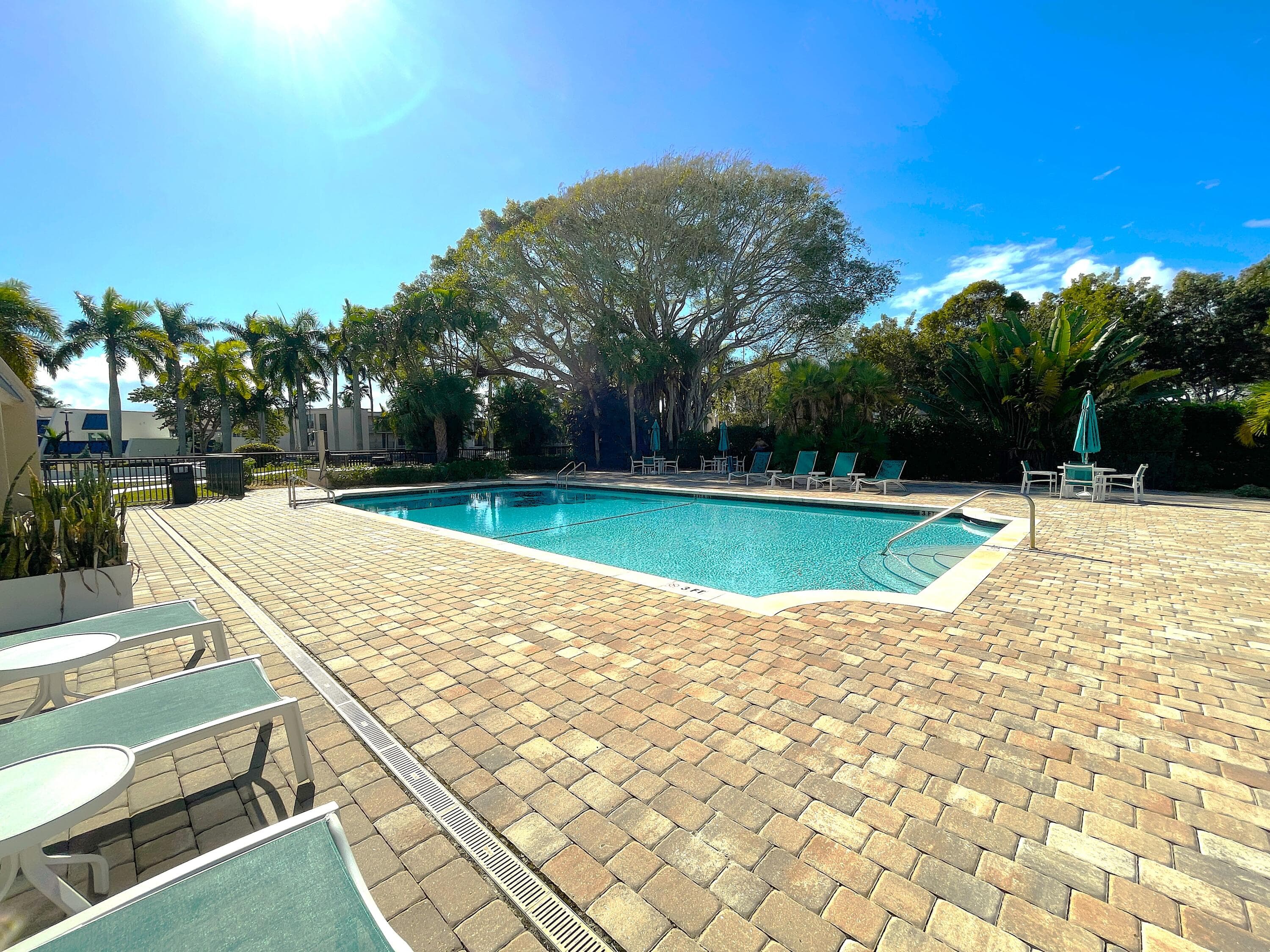 3 Royal Palm Way 2050, Boca Raton, FL 33432 — photo 22 of 27