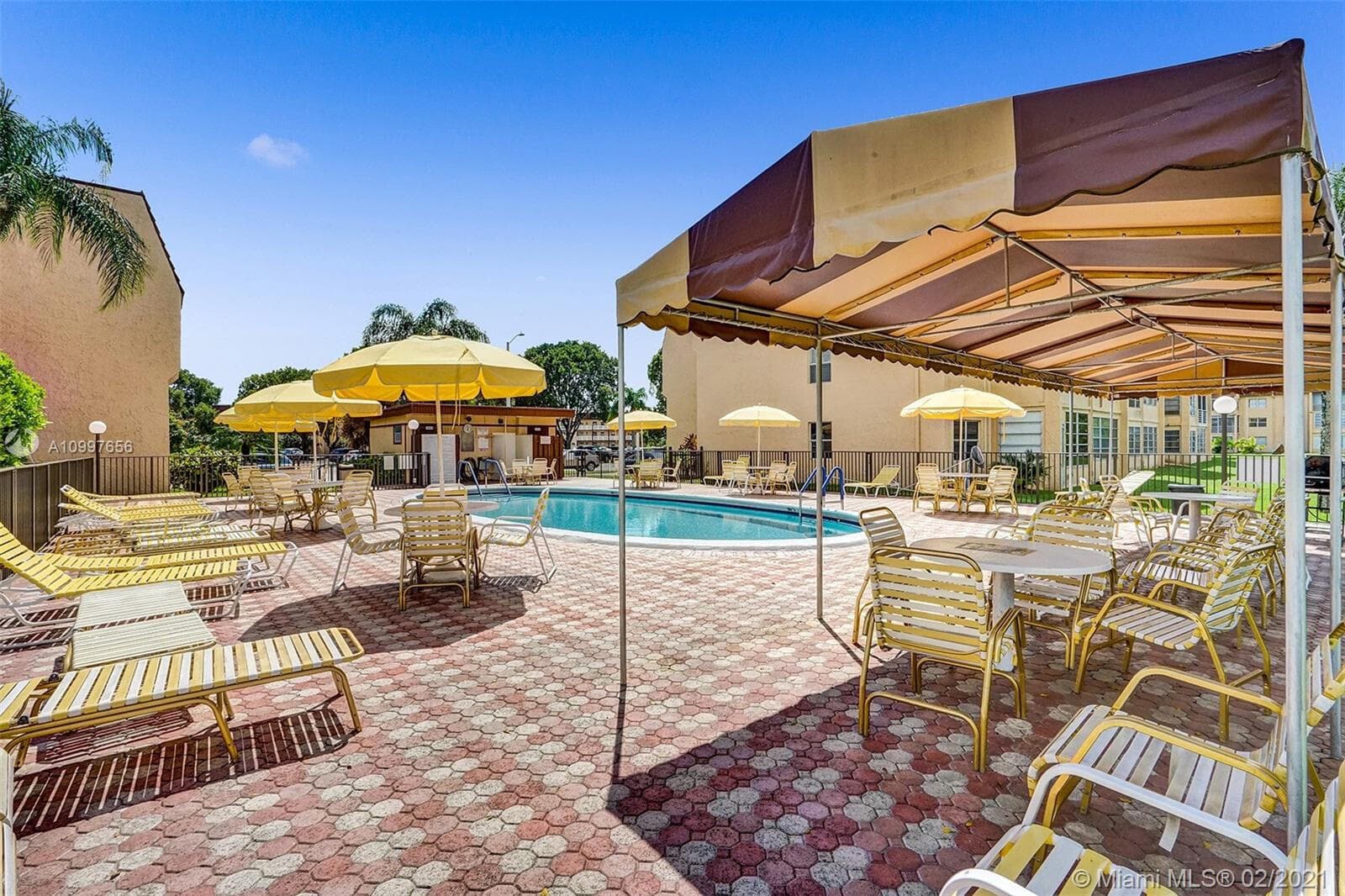 2731 N Pine Island Road 105, Sunrise, FL 33322 — photo 32 of 34