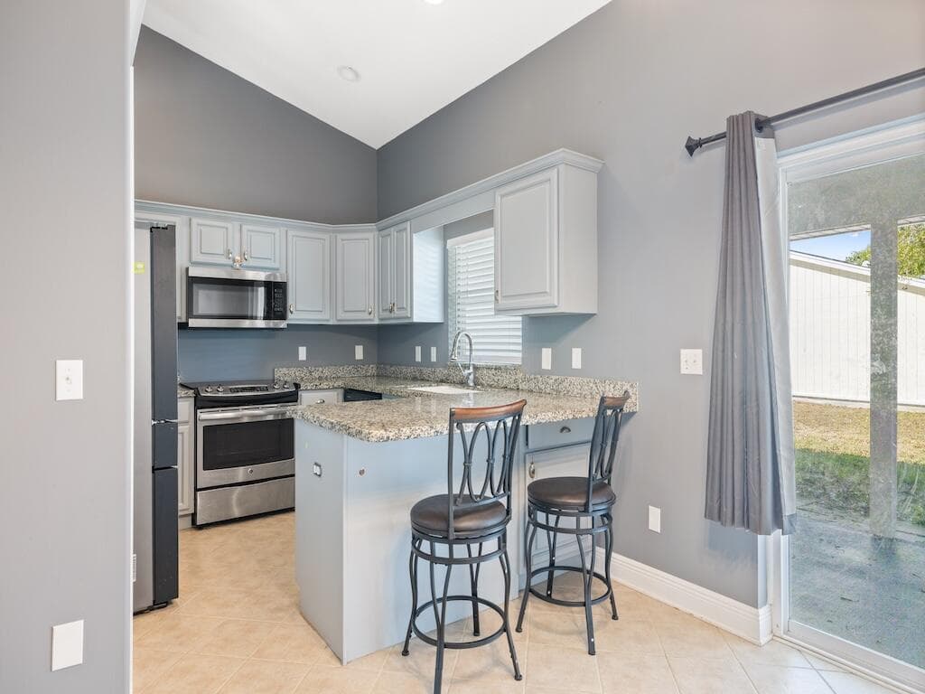 3350 13th Street SW, Vero Beach, FL 32968 — photo 14 of 56