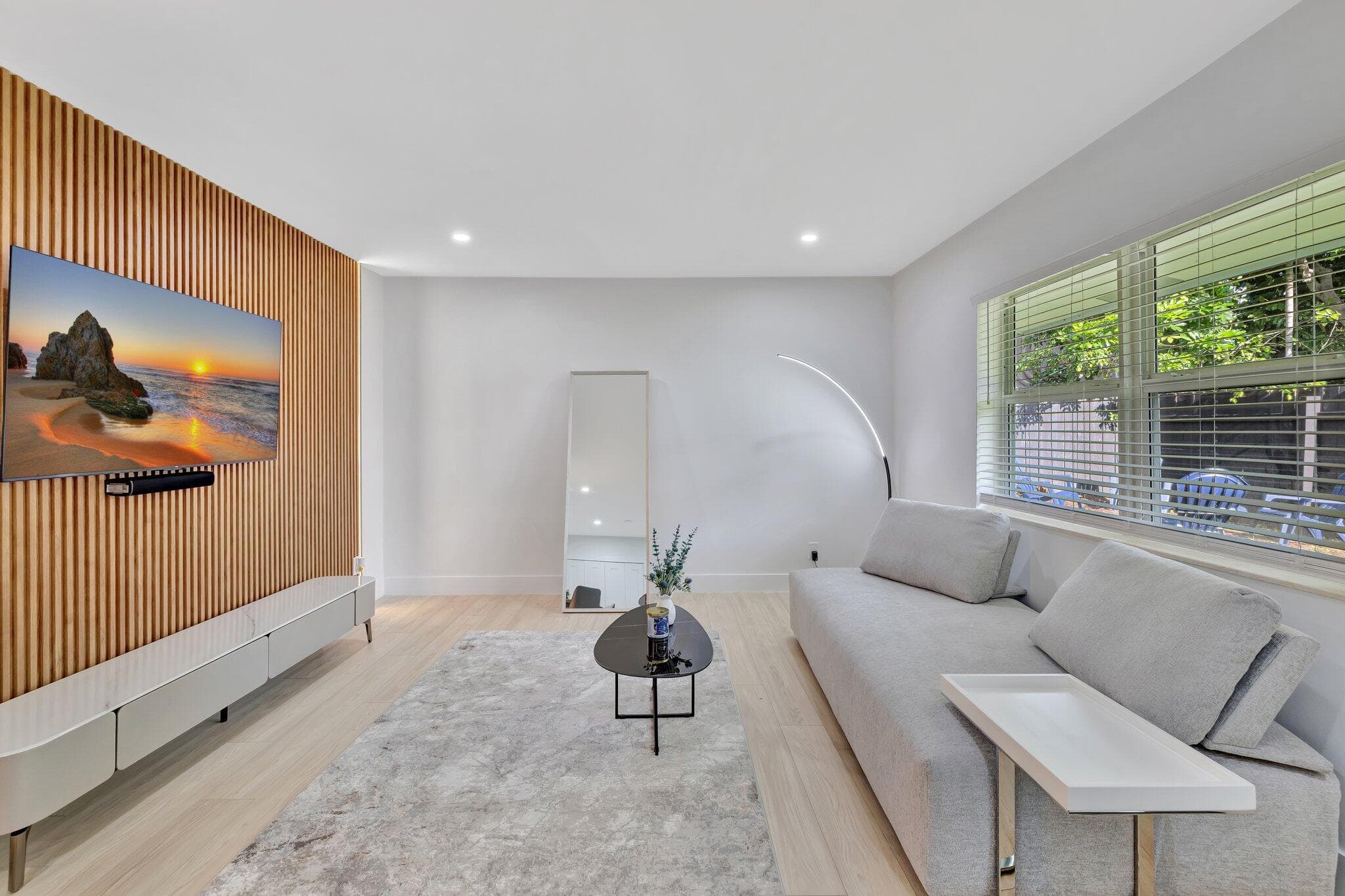934 NW 4th Avenue 1-4, Fort Lauderdale, FL 33311 — photo 17 of 80