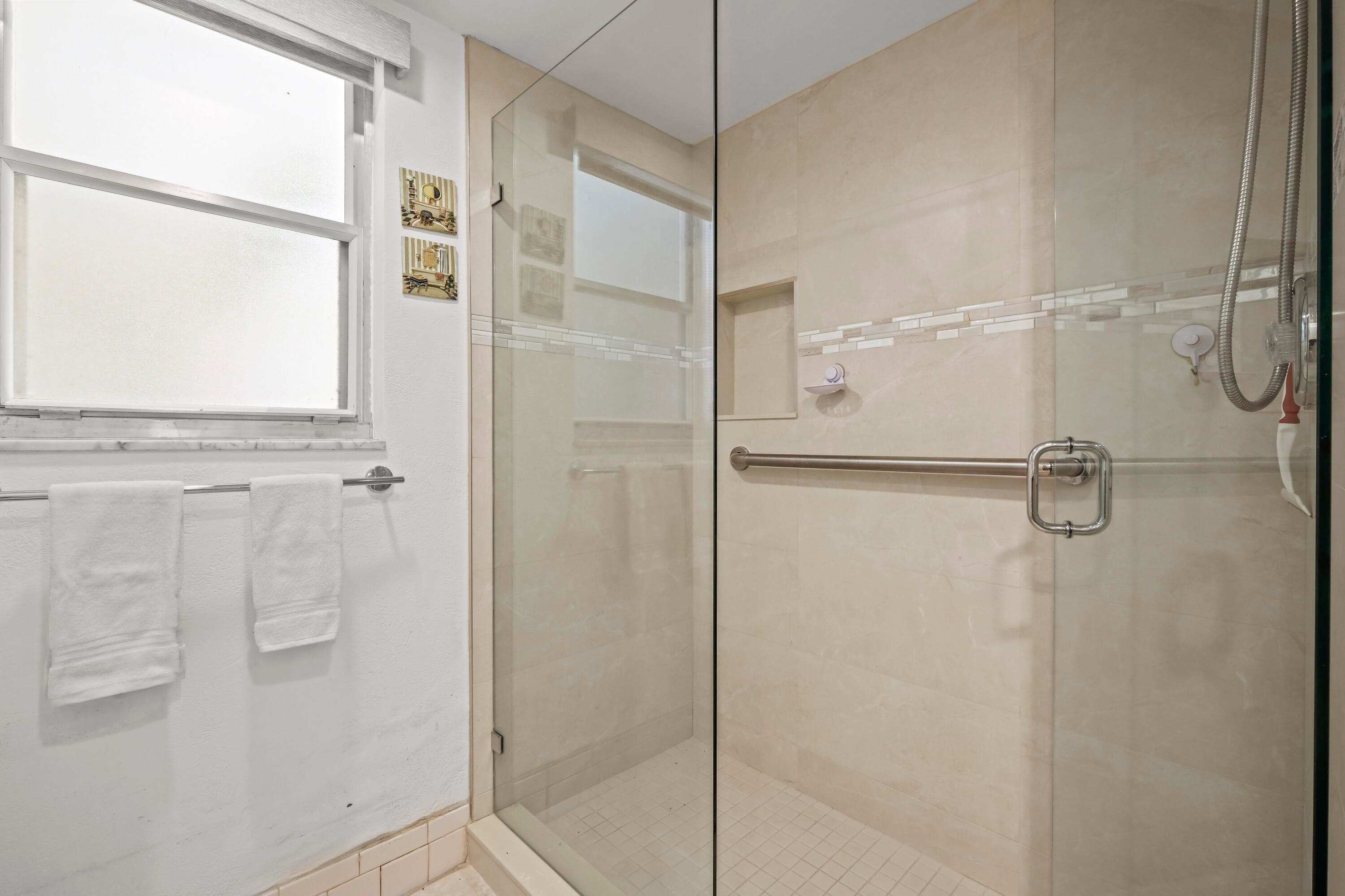 3871 Via Poinciana 104, Lake Worth, FL 33467 — photo 10 of 19