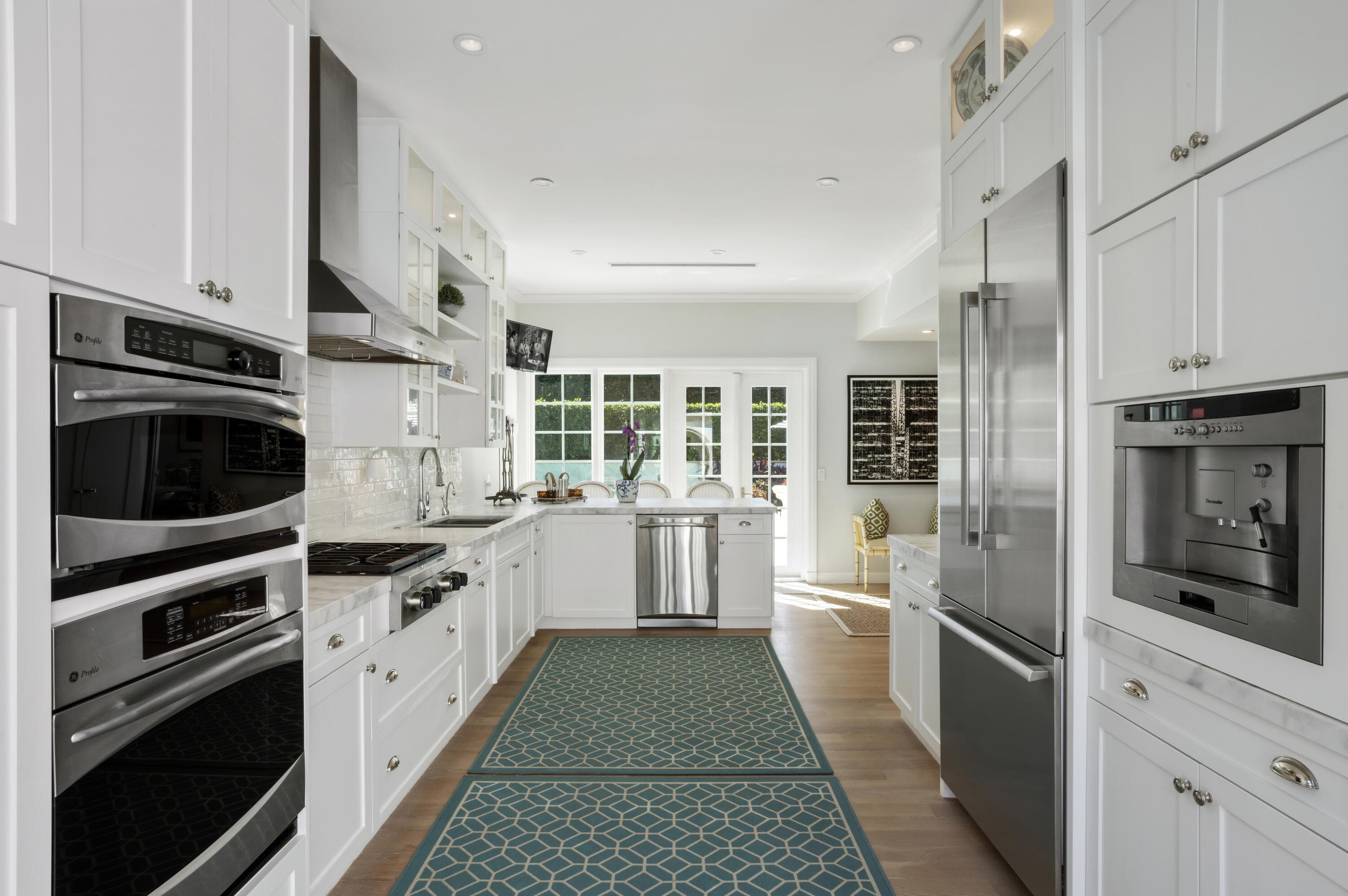 327 Arabian Road, Palm Beach, FL 33480 — photo 8 of 23