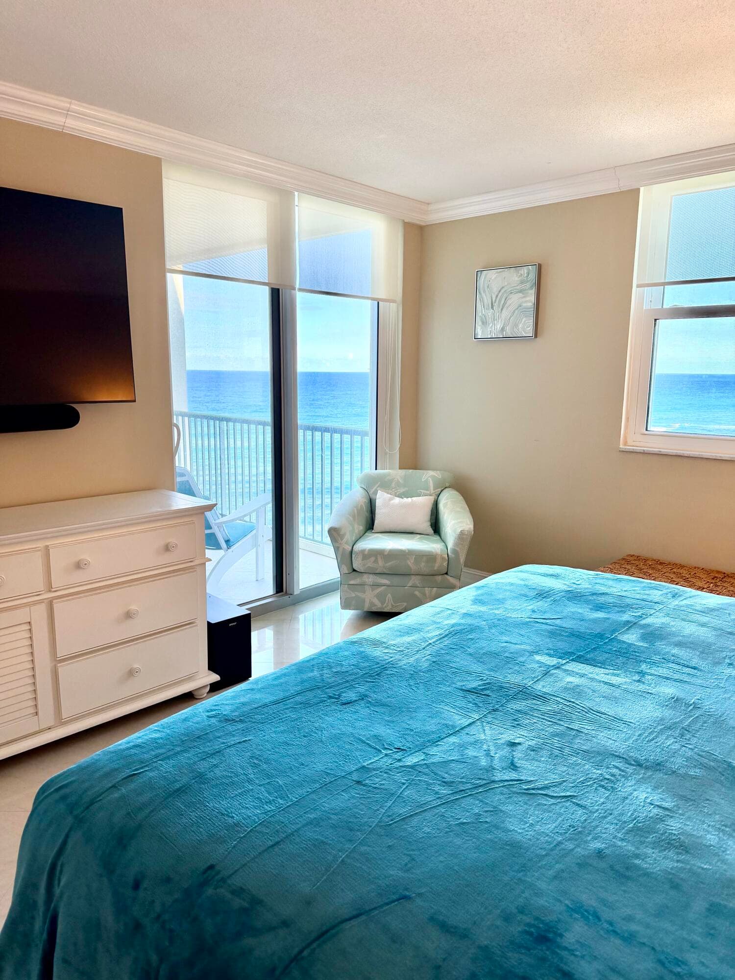 5400 N Ocean Drive 7b, Singer Island, FL 33404 — photo 47 of 49