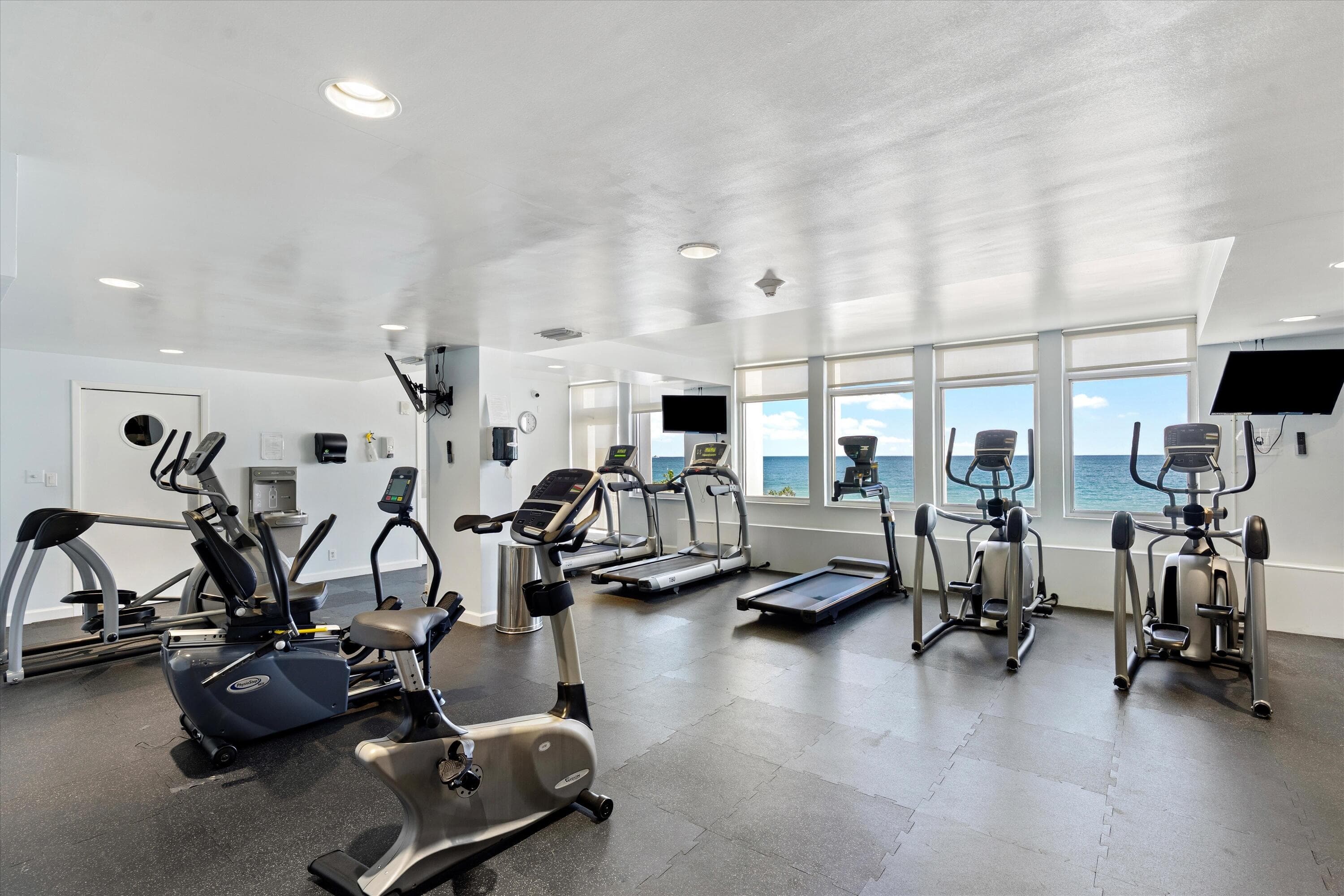 4300 N Ocean Boulevard 15c, Fort Lauderdale, FL 33308 — photo 20 of 30