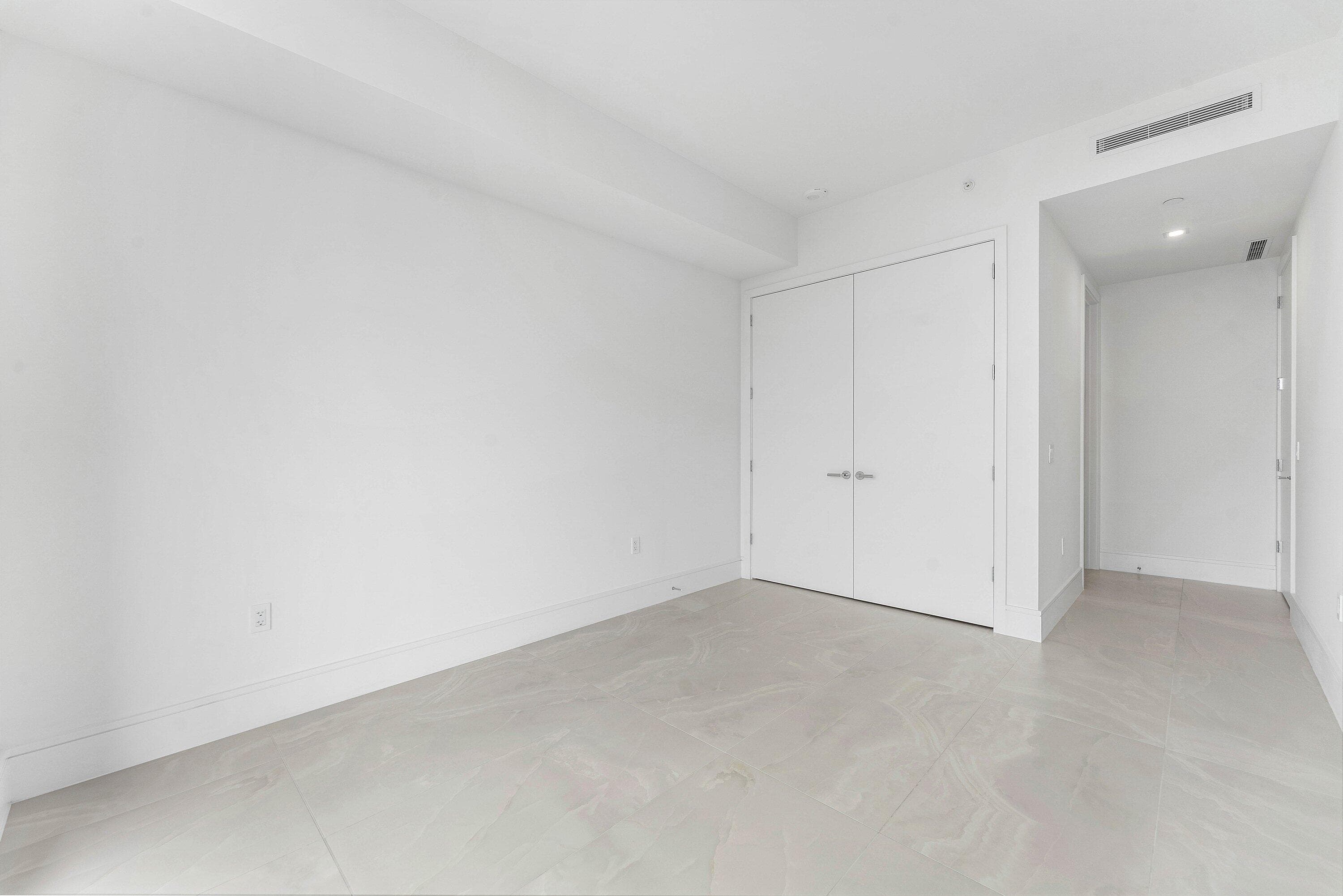 220 Lake Shore Drive 1006, Lake Park, FL 33403 — photo 27 of 73