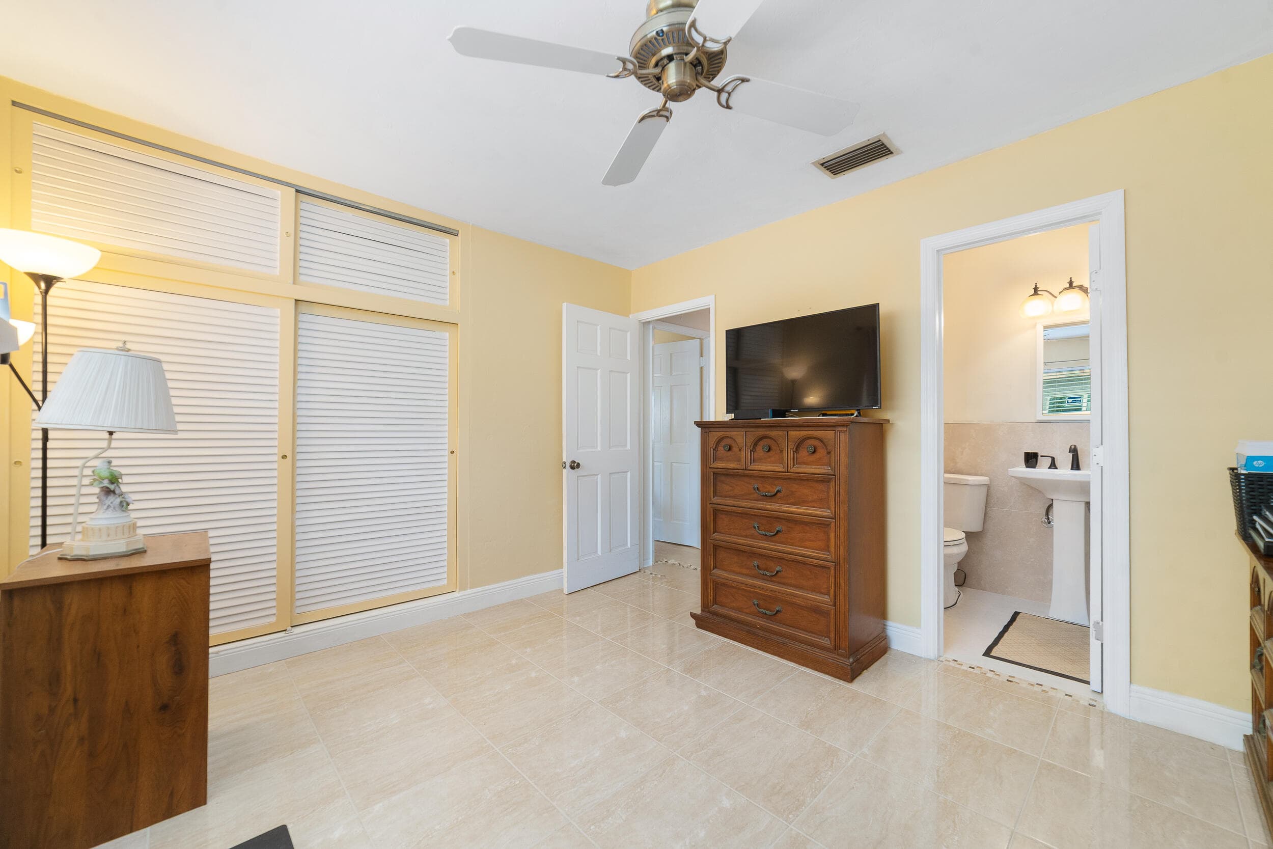 2001 NE 30th Street, Fort Lauderdale, FL 33306 — photo 50 of 77