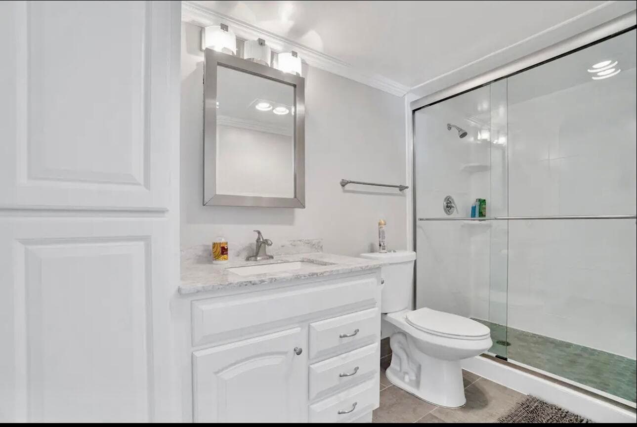 300 Croton Avenue 102, Lantana, FL 33462 — photo 16 of 24