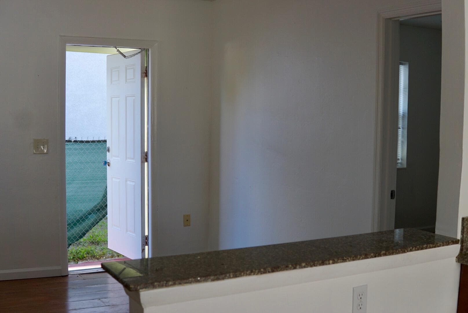 1307 Lucerne Avenue 1, Lake Worth Beach, FL 33460 — photo 9 of 11