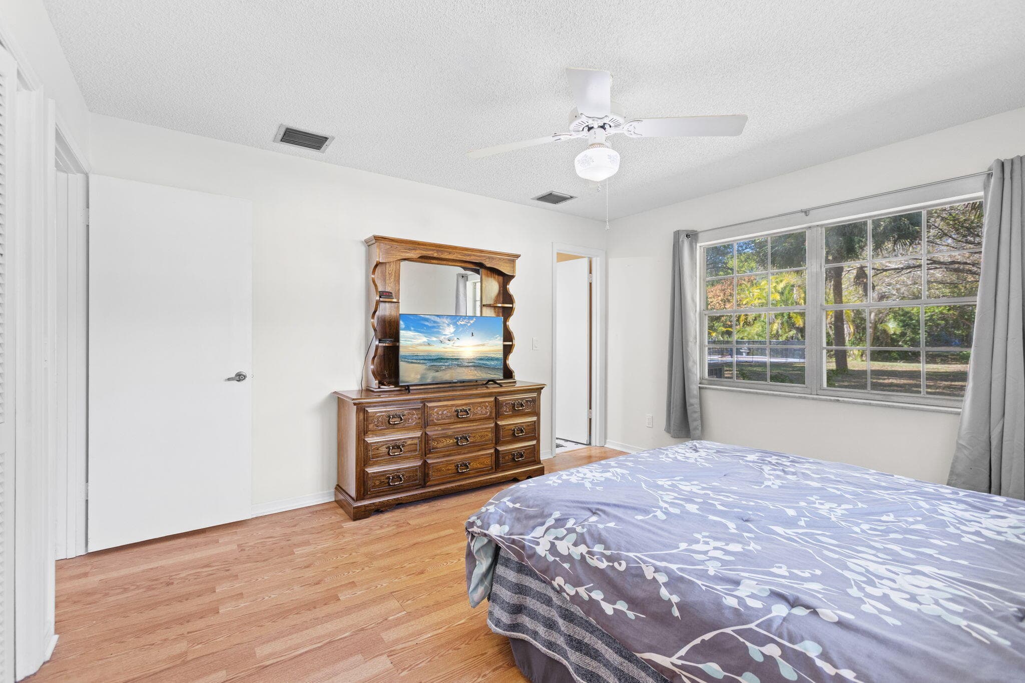 2902 Grove Drive, Fort Pierce, FL 34981 — photo 13 of 39