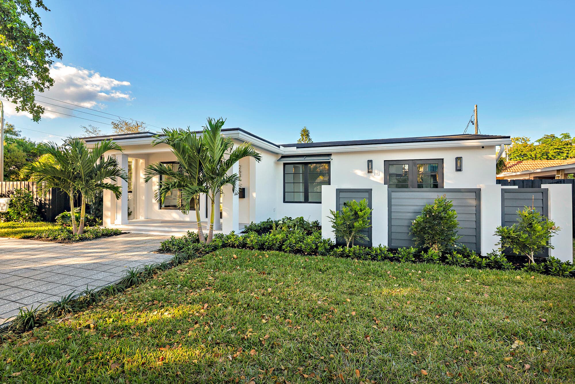 263 Alhambra Place, West Palm Beach, FL 33405 — photo 27 of 32