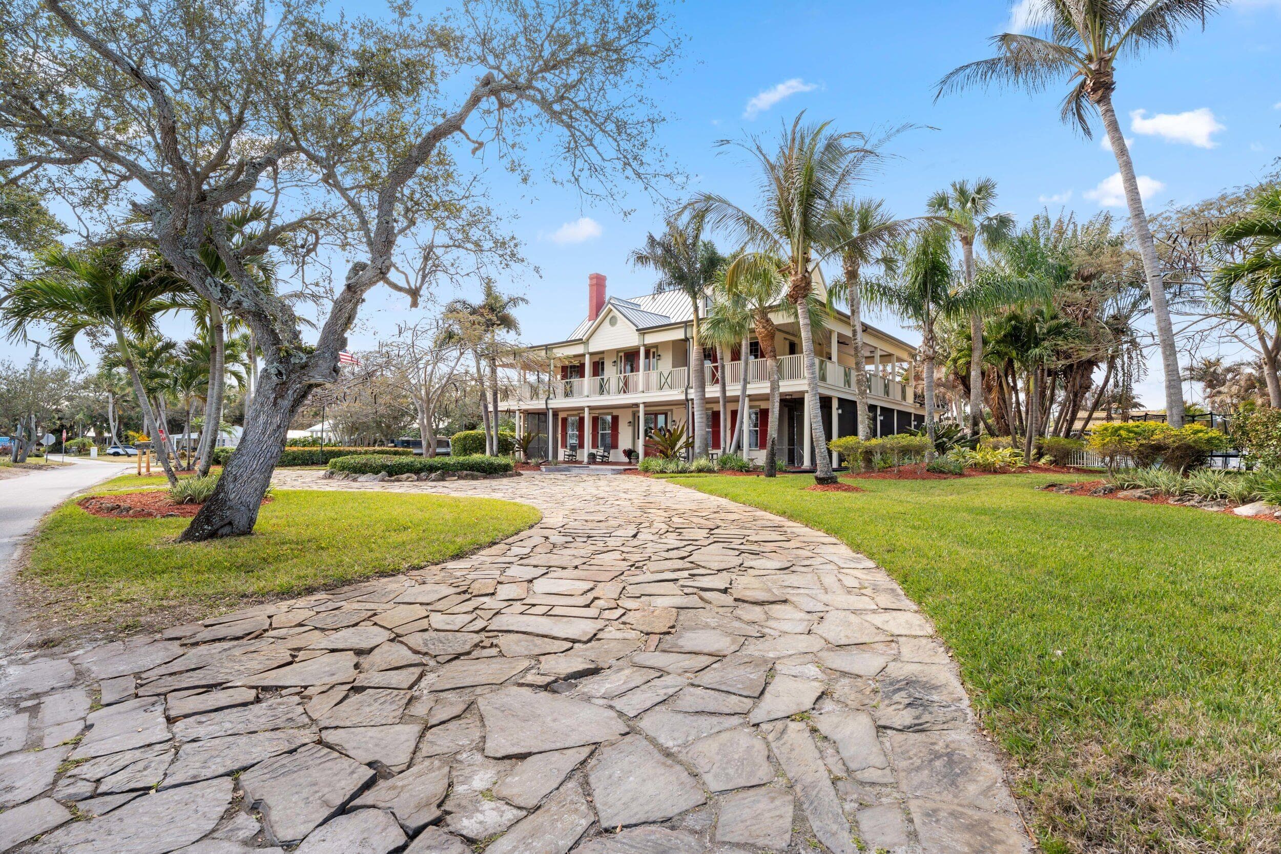 2515 N Indian River Drive, Fort Pierce, FL 34946 — photo 9 of 86